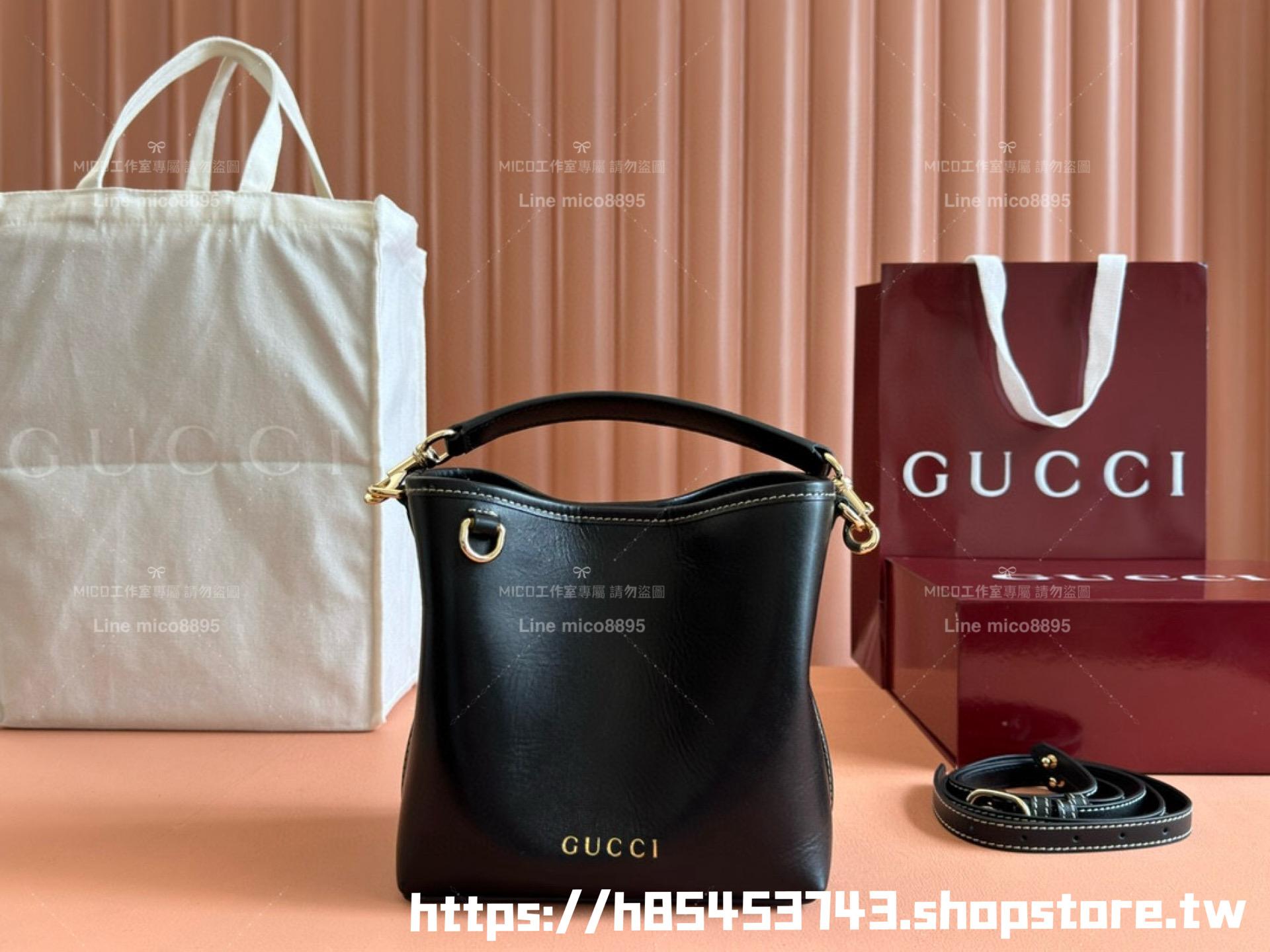 GUCCI Emblem系列迷你水桶包 手提包 黑色全皮款 18cm