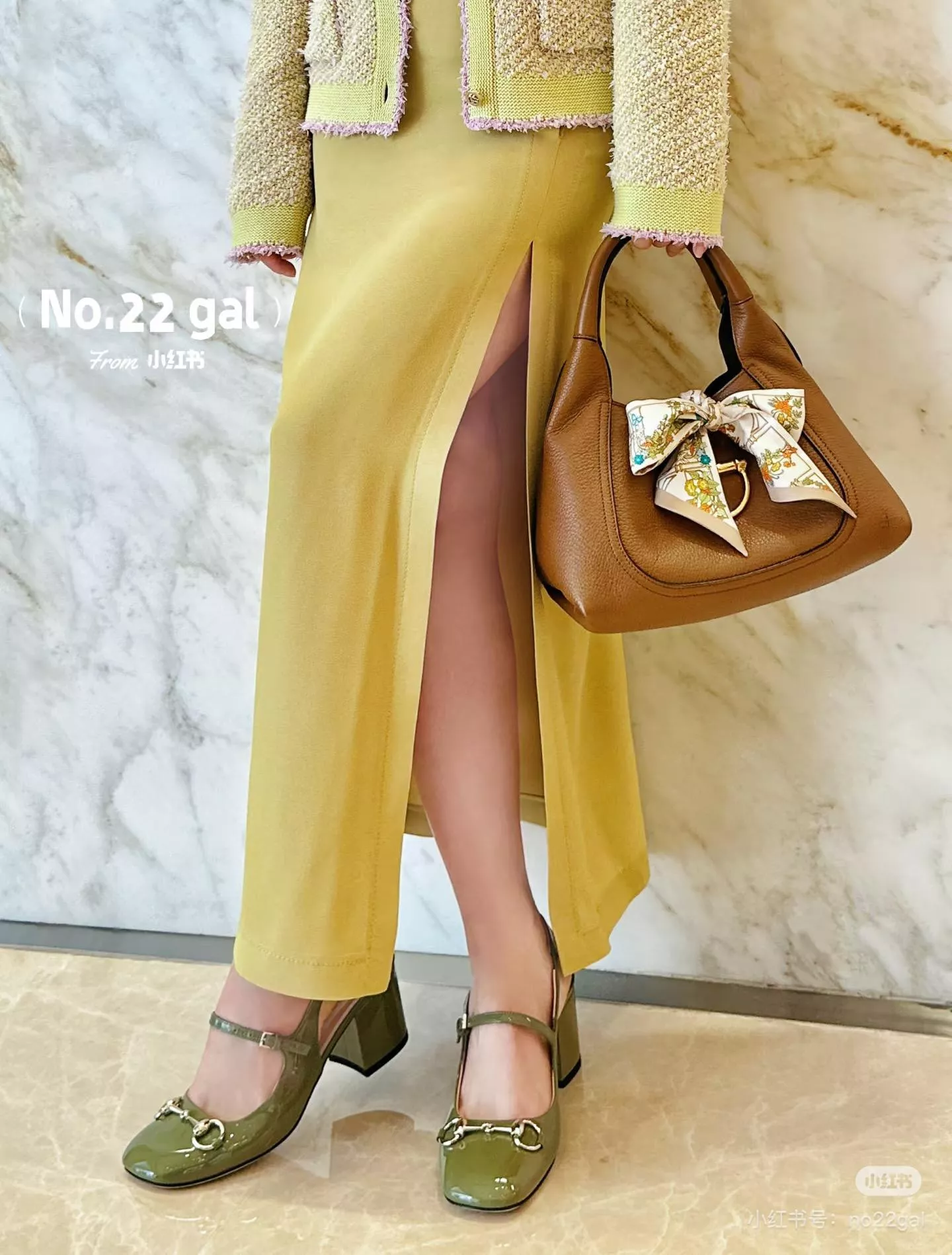 Gucci 粒面牛皮四色 Softbit系列 馬銜扣造型手提包 27cm