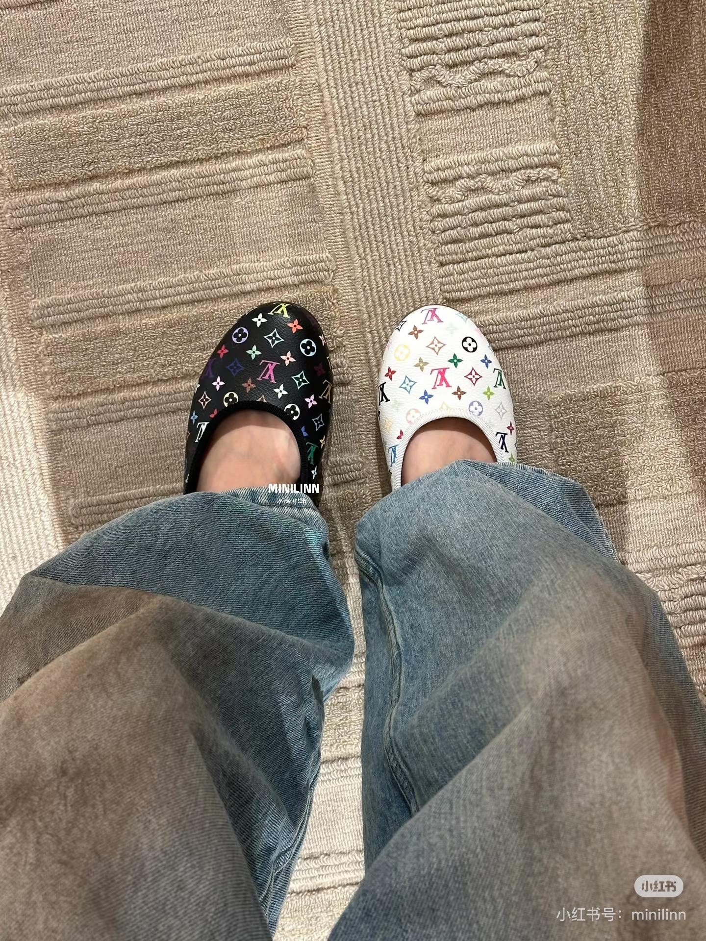 LV 25s 村上隆聯名系列 白三彩/黑三彩 瑪麗珍圓頭娃娃鞋 35-40