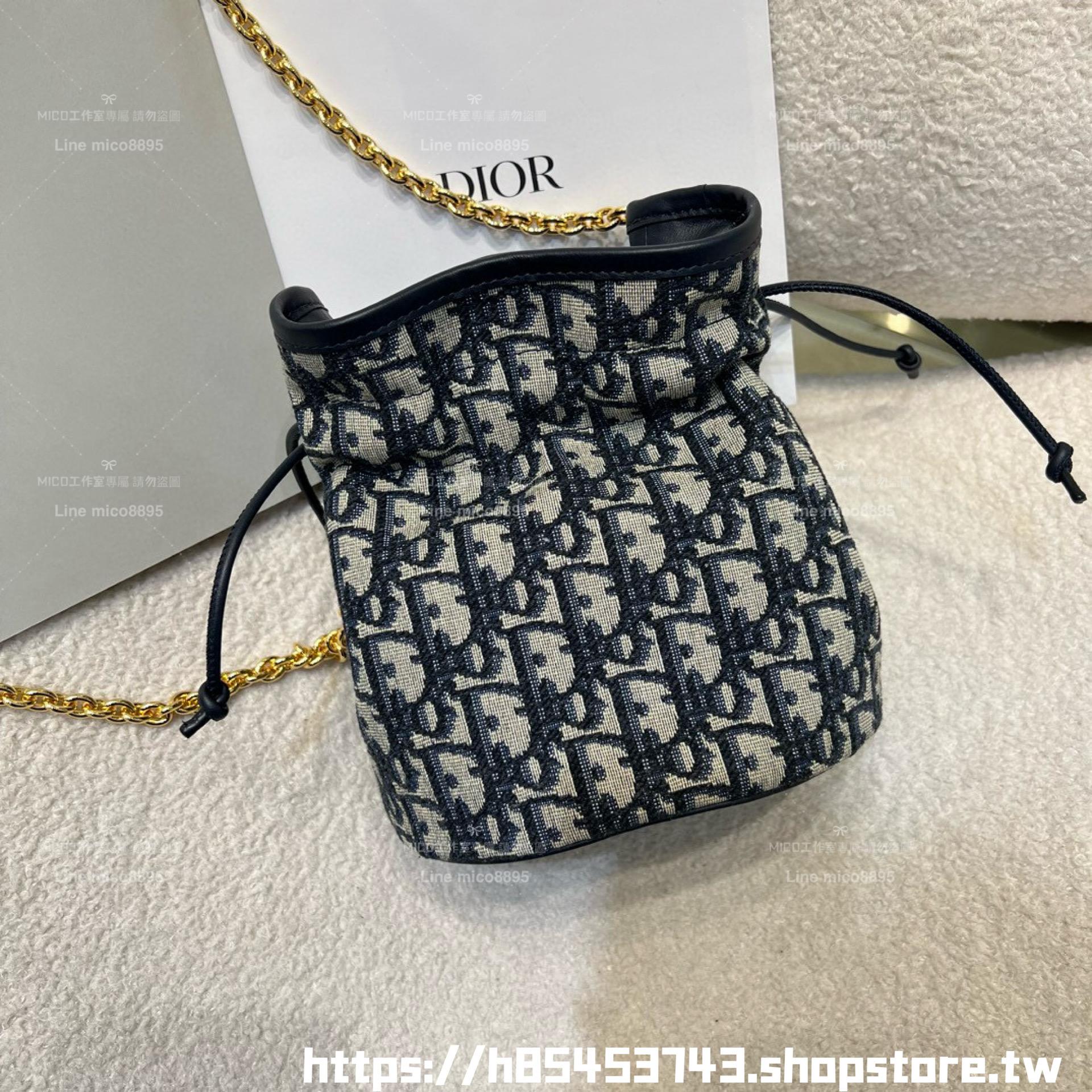 DIOR 30 Montaigne 附抽繩迷你水桶包 福袋包 16*18cm