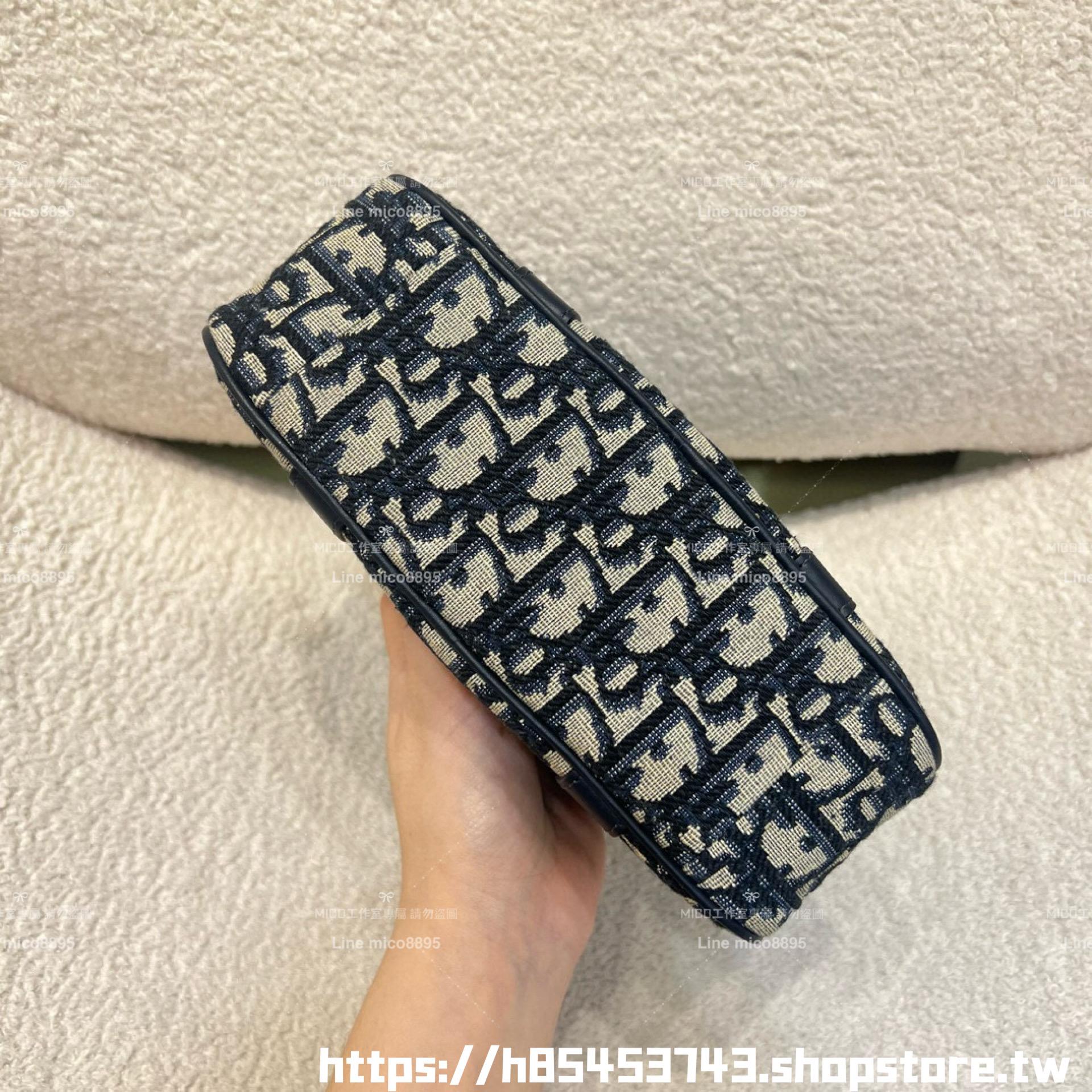 DIOR D-Vibe East-West 微型包 保齡球包 Oblique 緹花 20cm