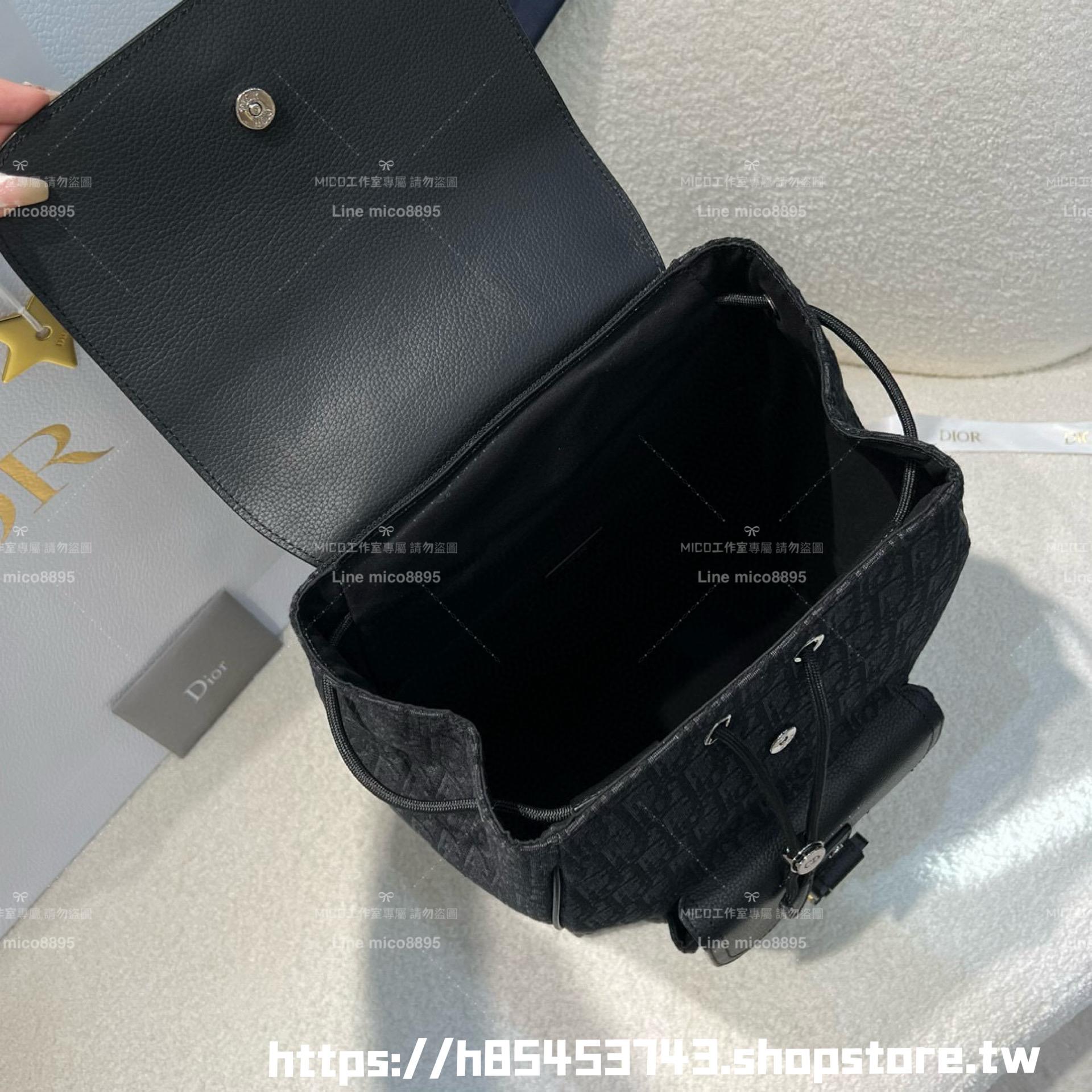 DIOR Saddle 翻蓋後背包 黑色 Dior Oblique 緹花搭配黑色粒面小牛皮 40cm