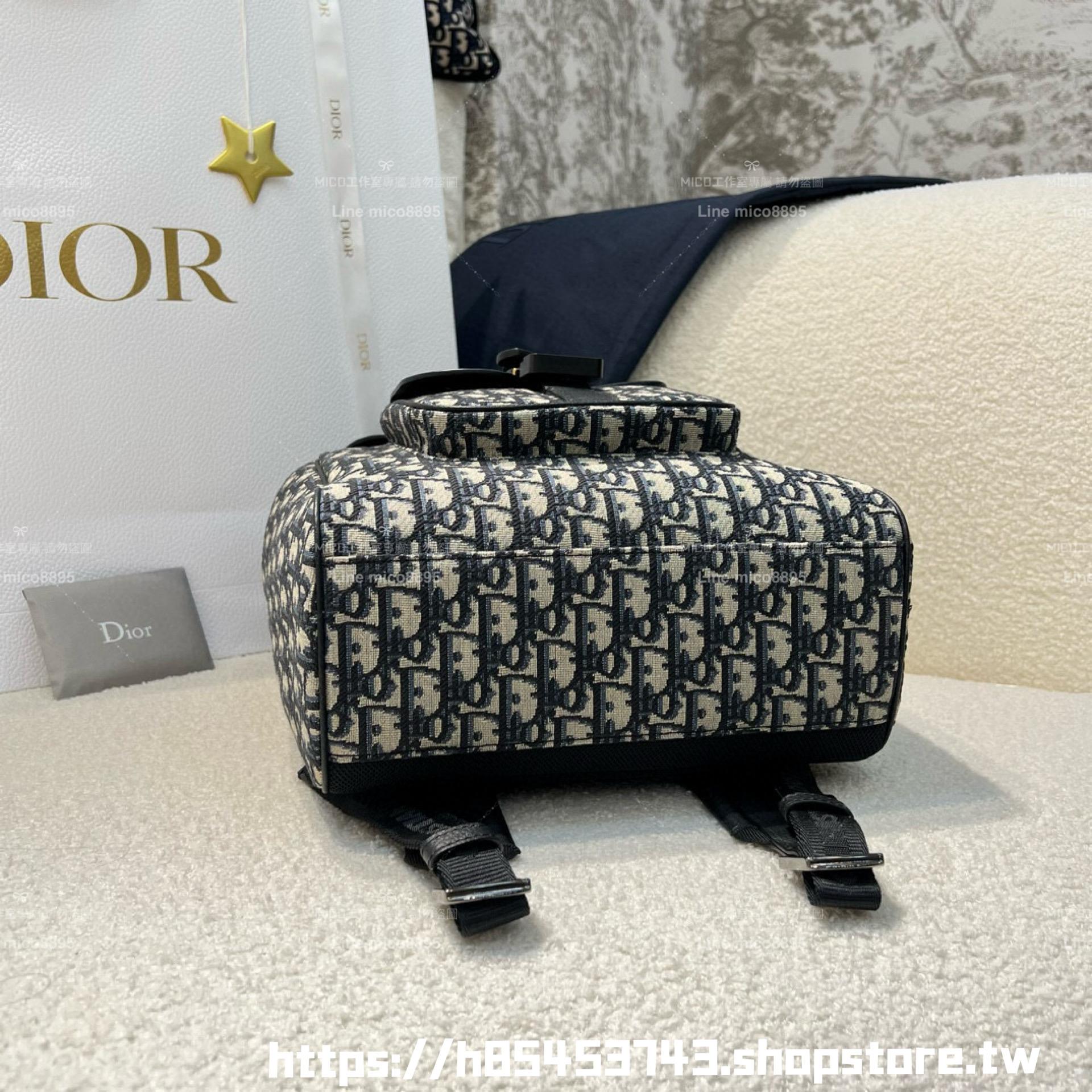 DIOR Saddle 翻蓋後背包 米色和黑色 Dior Oblique 緹花搭配黑色粒面小牛皮 40cm