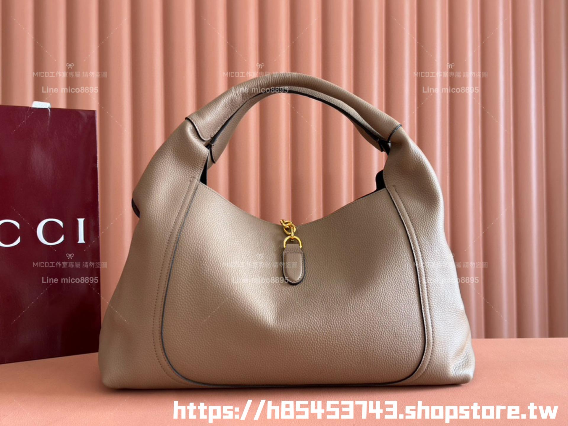 Gucci 淺奶茶色 Softbit系列 馬銜扣造型肩背包 大容量鬆弛感 46cm