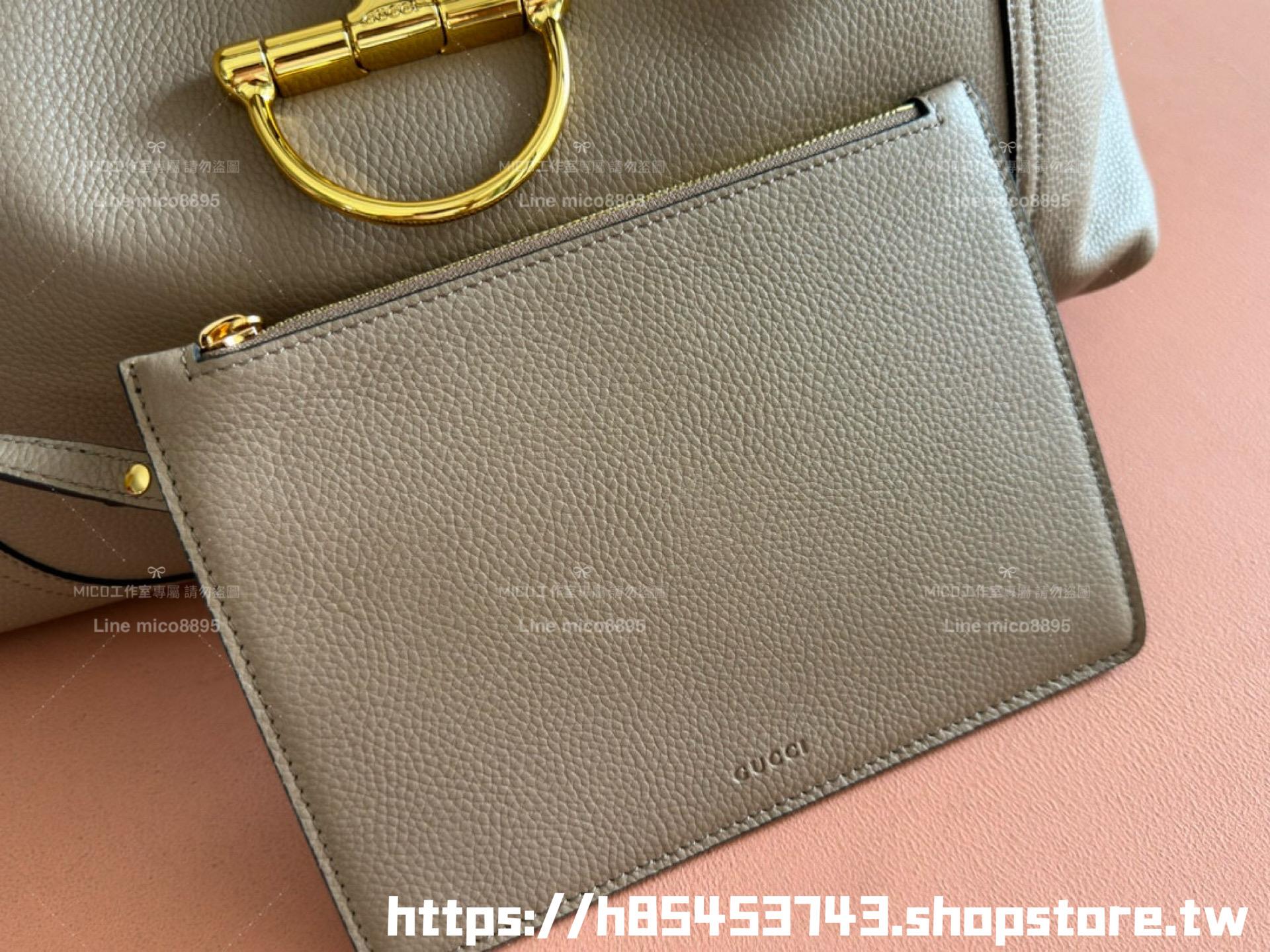 Gucci 淺奶茶色 Softbit系列 馬銜扣造型肩背包 大容量鬆弛感 46cm