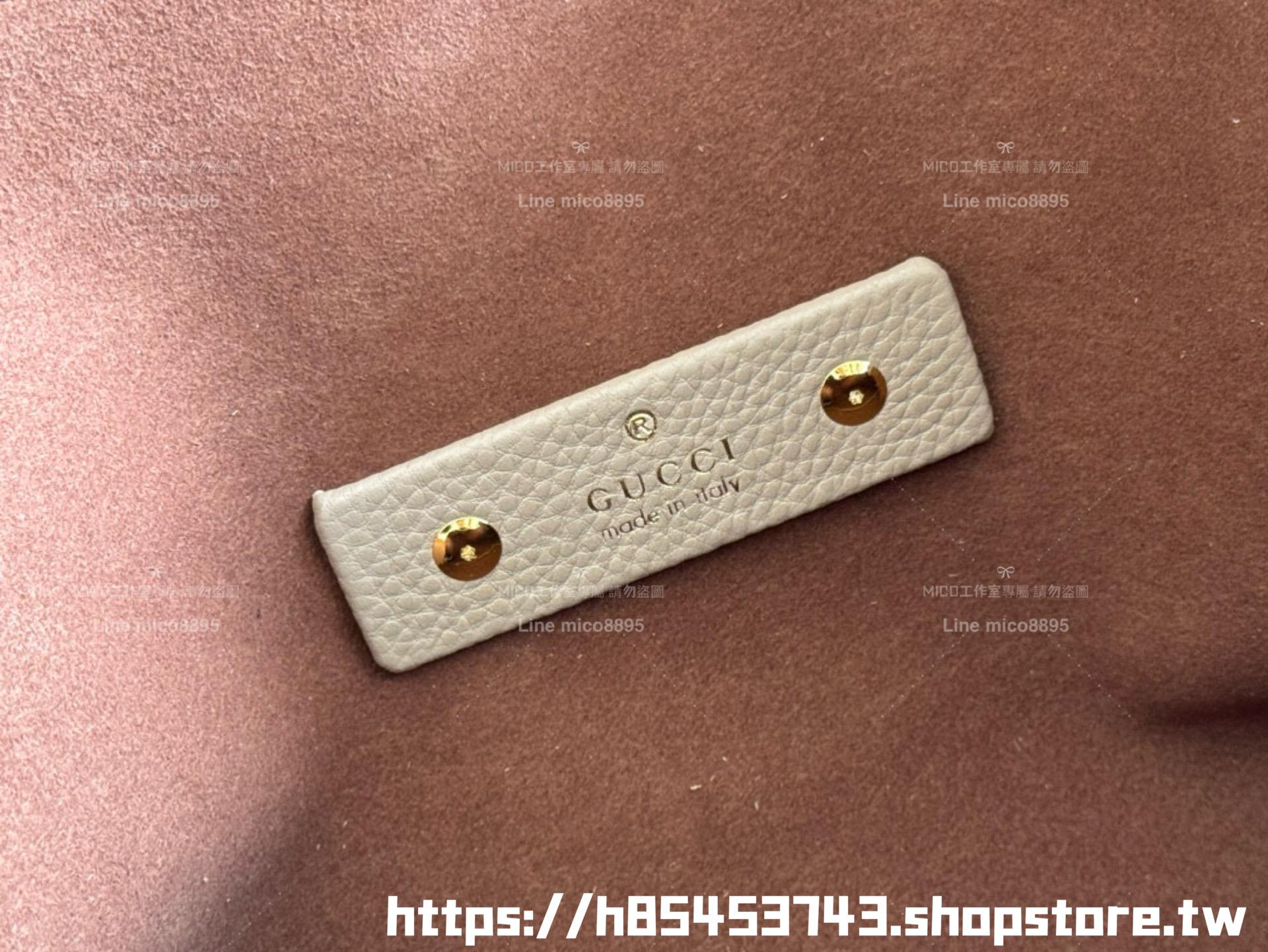 Gucci 淺奶茶色 Softbit系列 馬銜扣造型肩背包 大容量鬆弛感 46cm