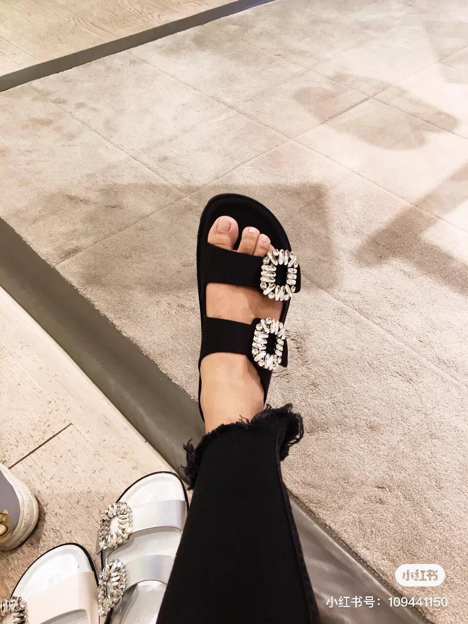 Roger vivier 黑色緞面 真絲 RV 雙水鑽 Slidy Viv' 拖鞋 35-39