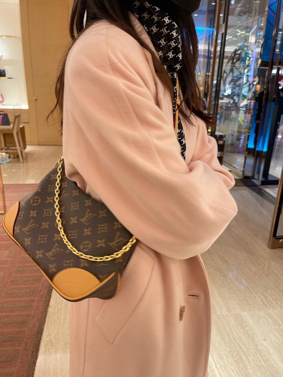 LV 焦糖色 法棍 Boulogne 手袋 M45832 牛角包 29cm