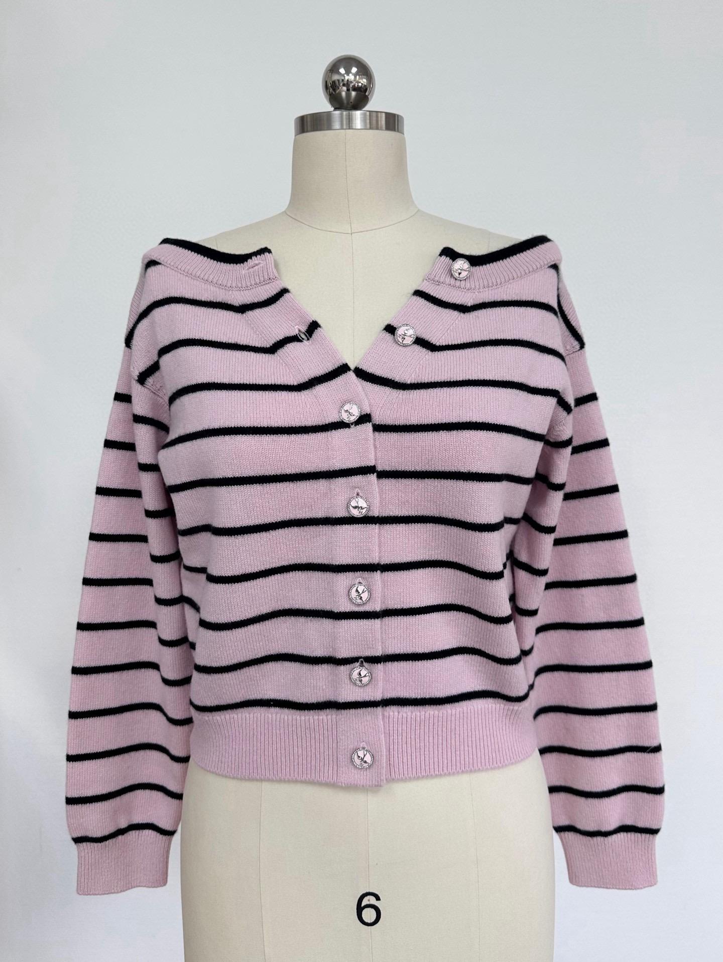 CHANEL | 25p 一字肩粉色條紋開衫 短版長袖針織外套