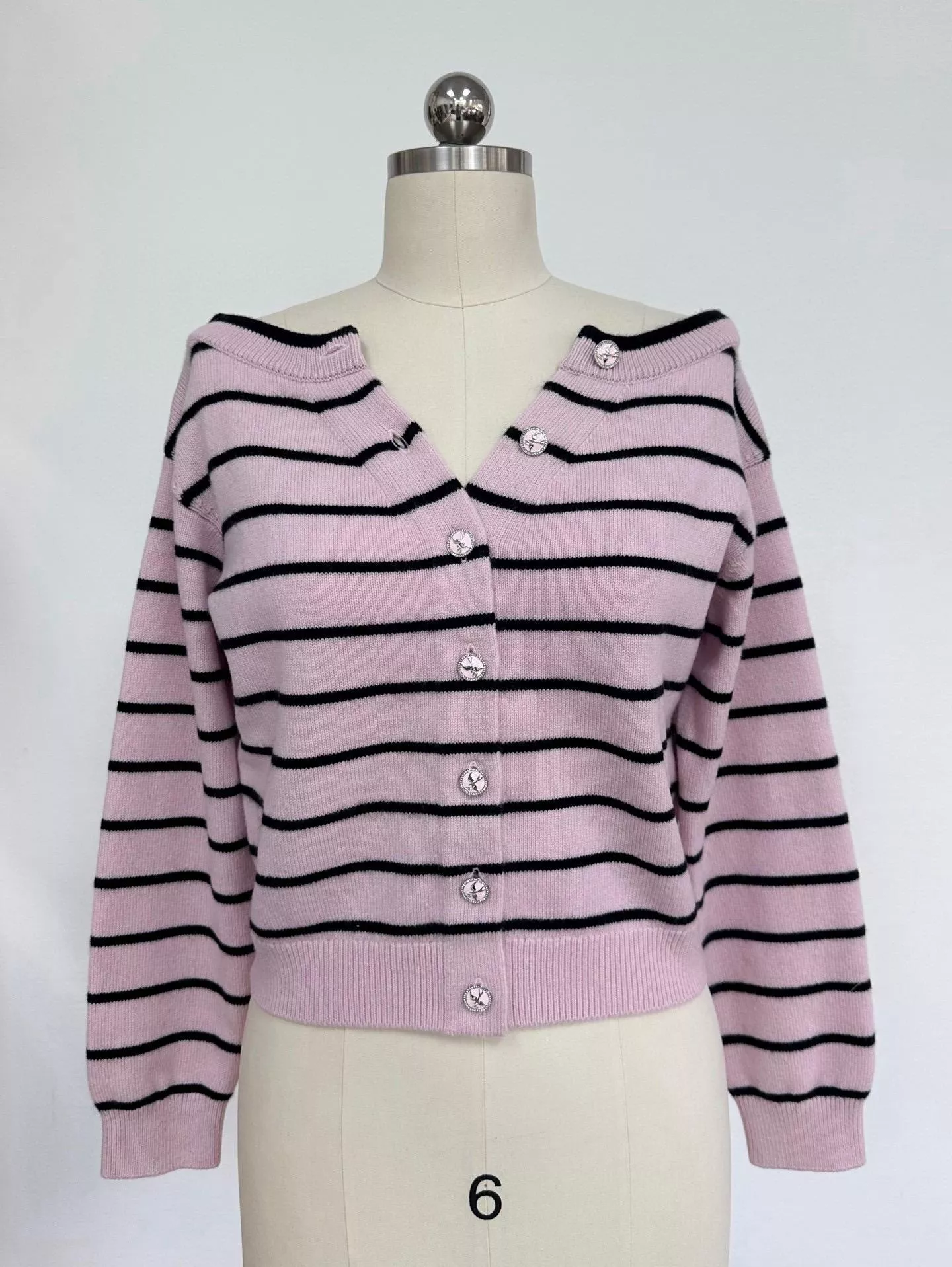 CHANEL | 25p 一字肩粉色條紋開衫 短版長袖針織外套