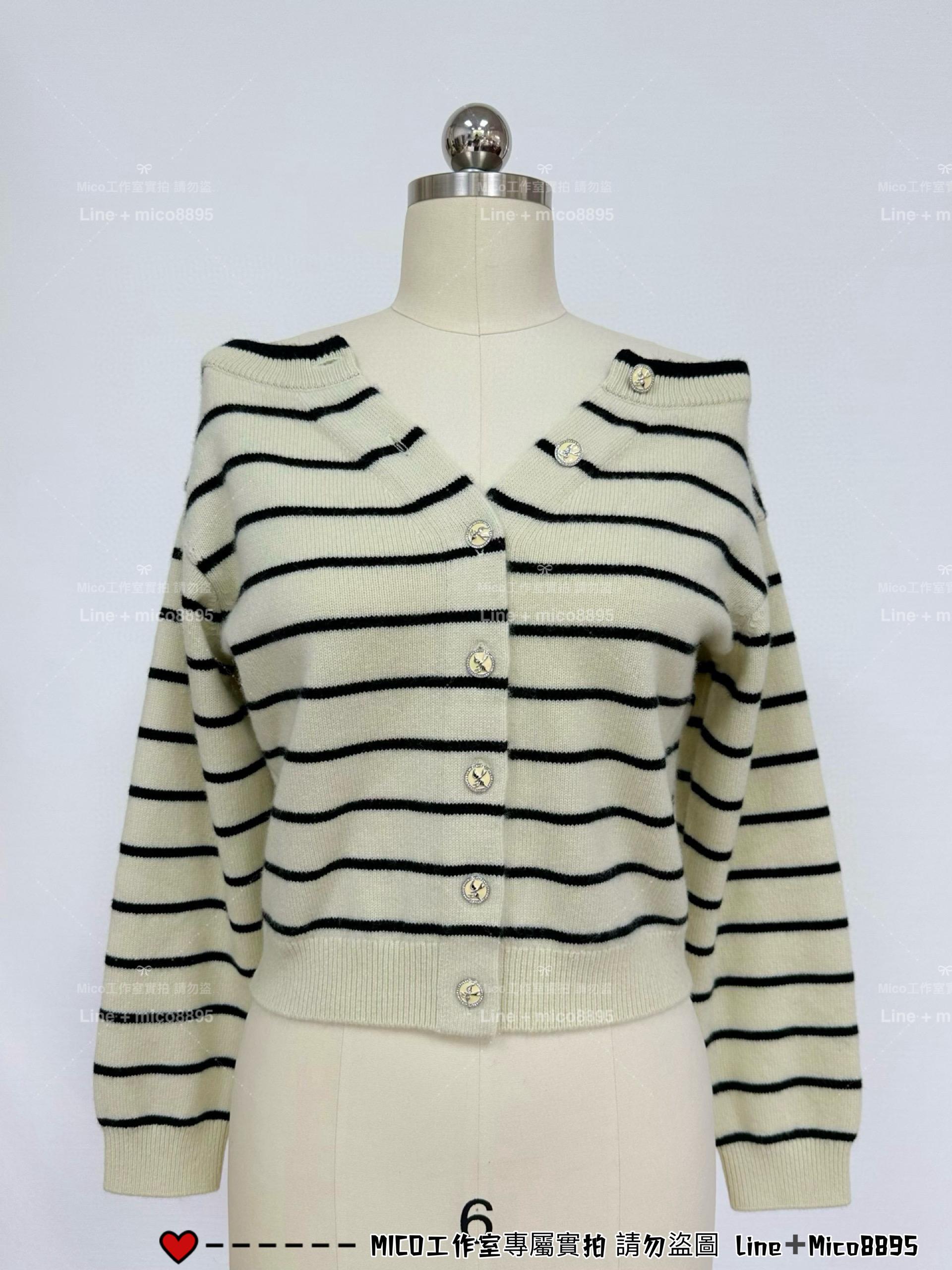 CHANEL | 25p 一字肩鵝黃色羊絨條紋開衫 短版長袖針織外套