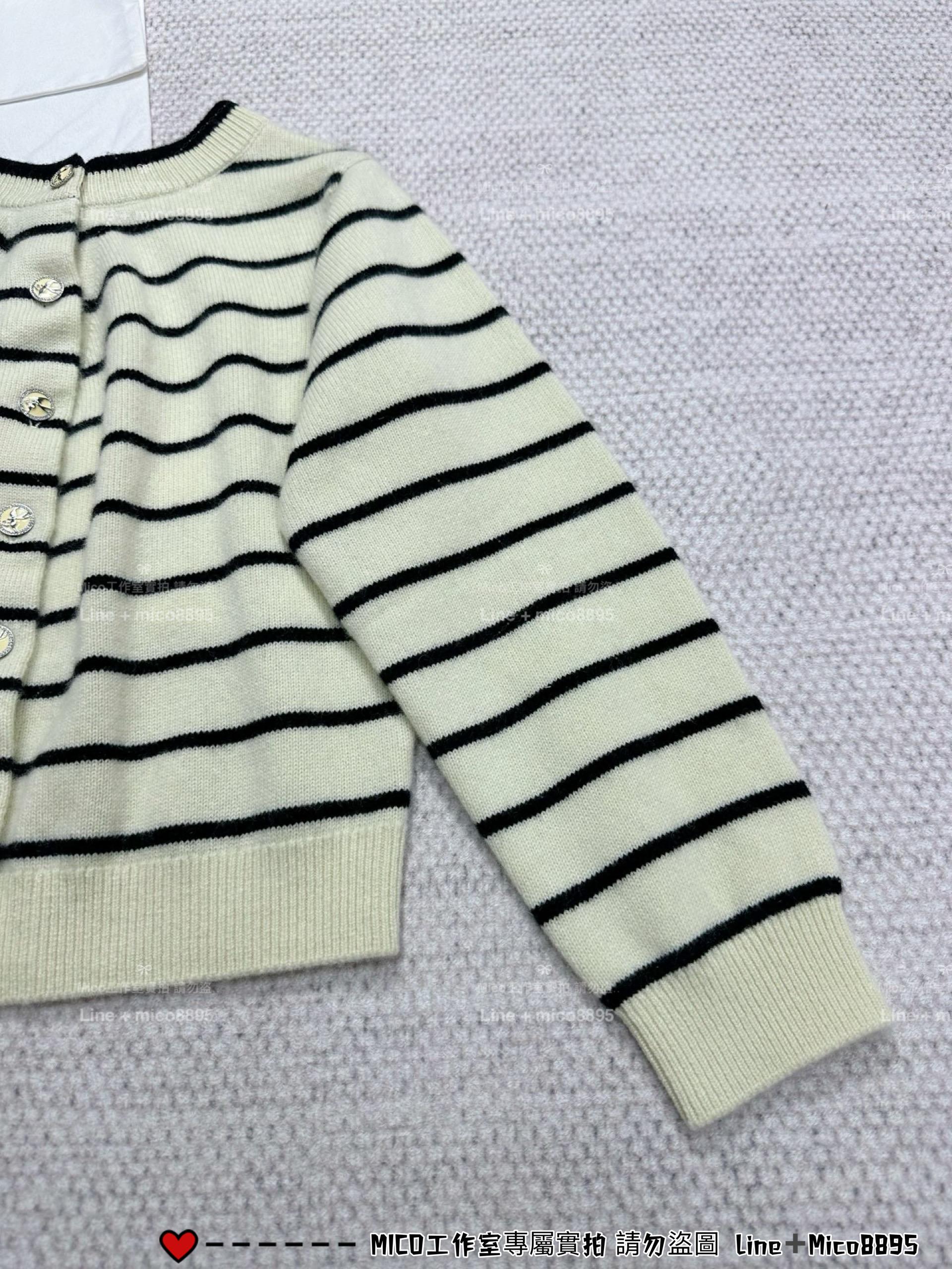 CHANEL | 25p 一字肩鵝黃色羊絨條紋開衫 短版長袖針織外套