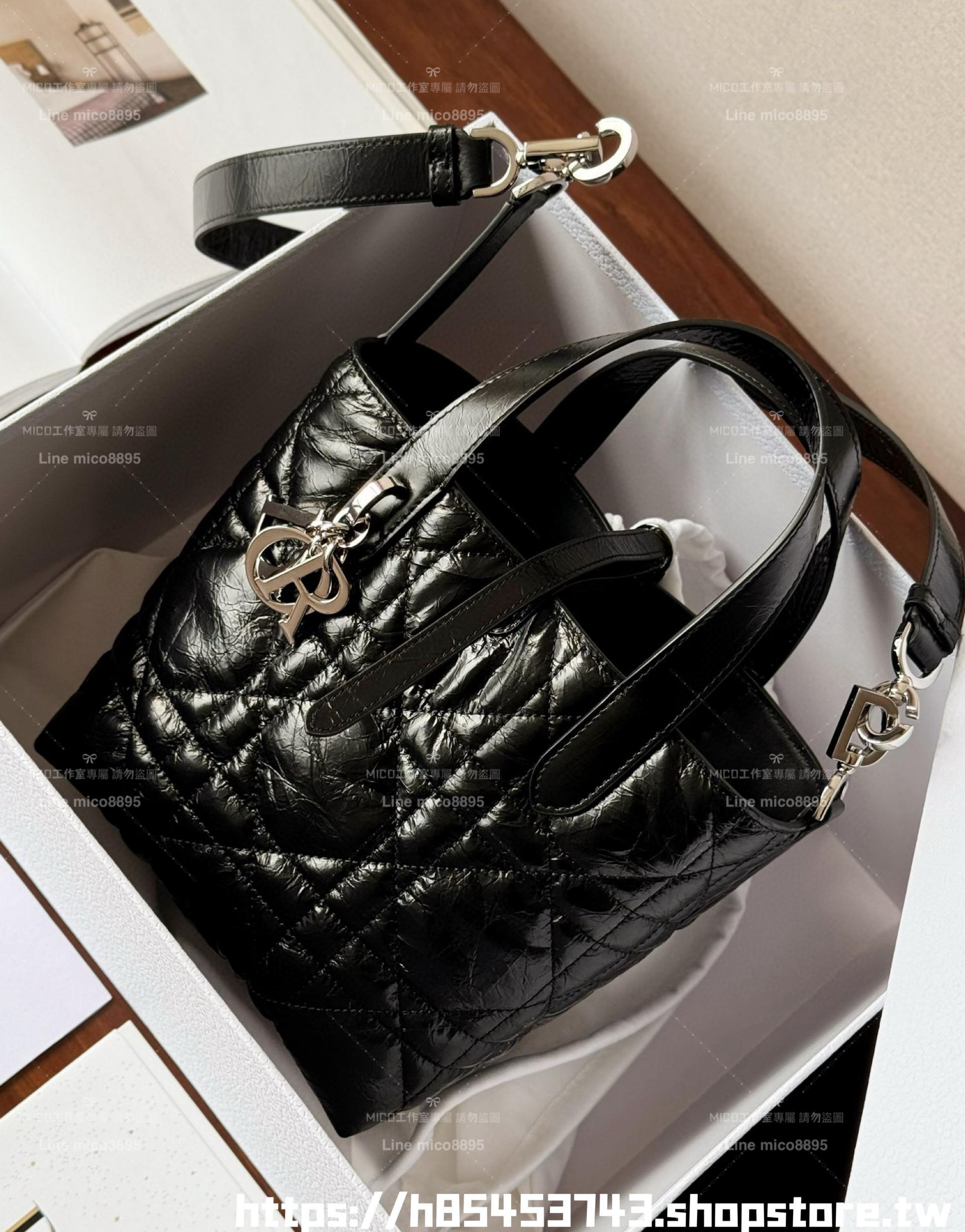 DIOR 黑色油蠟牛皮革 銀釦 小號 Toujours 竪版手袋/水桶包 18cm