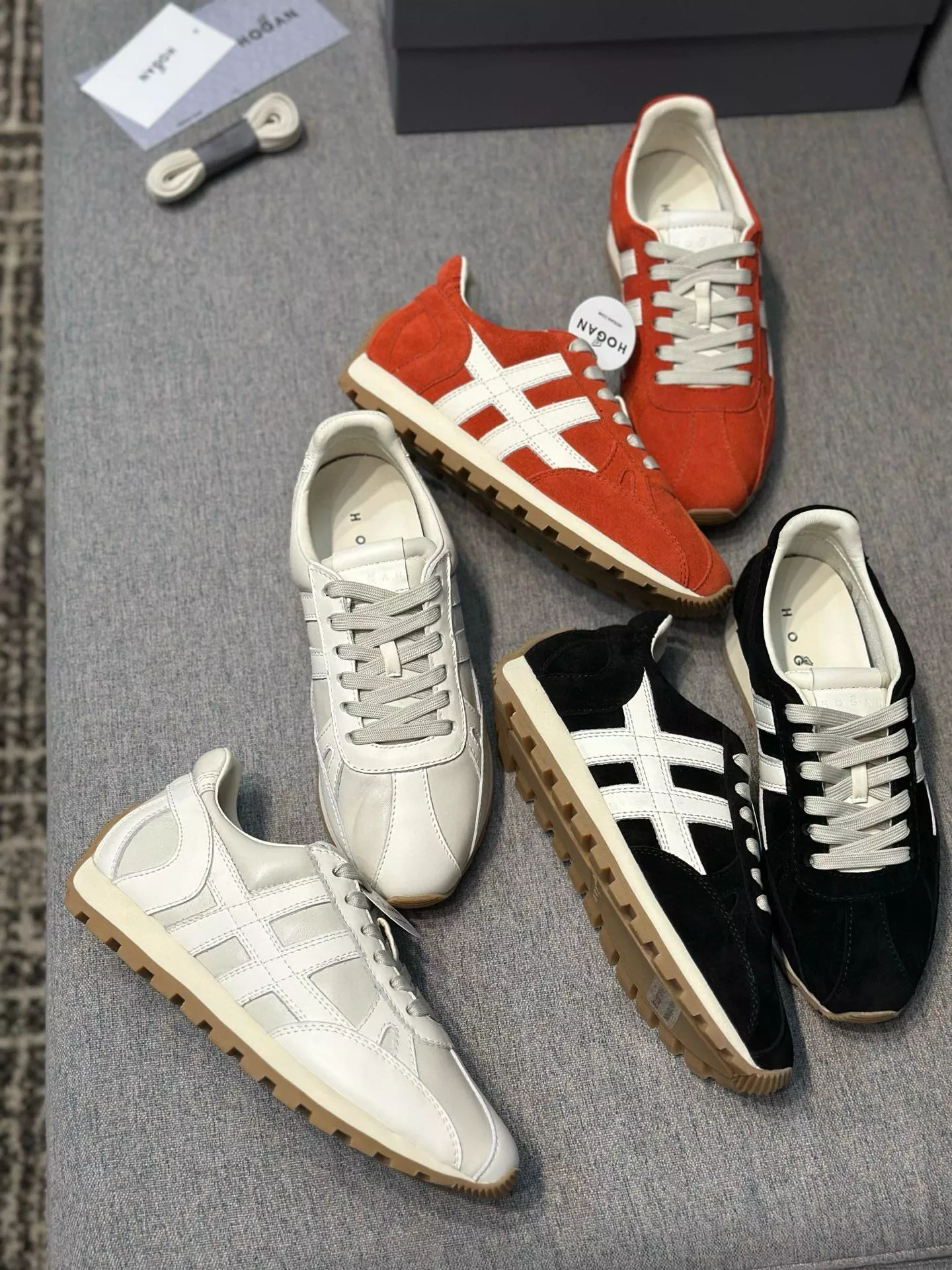 檀健次同款  HOGAN 春夏新品 86er系列 H671女士運動休閒鞋  底厚4cm