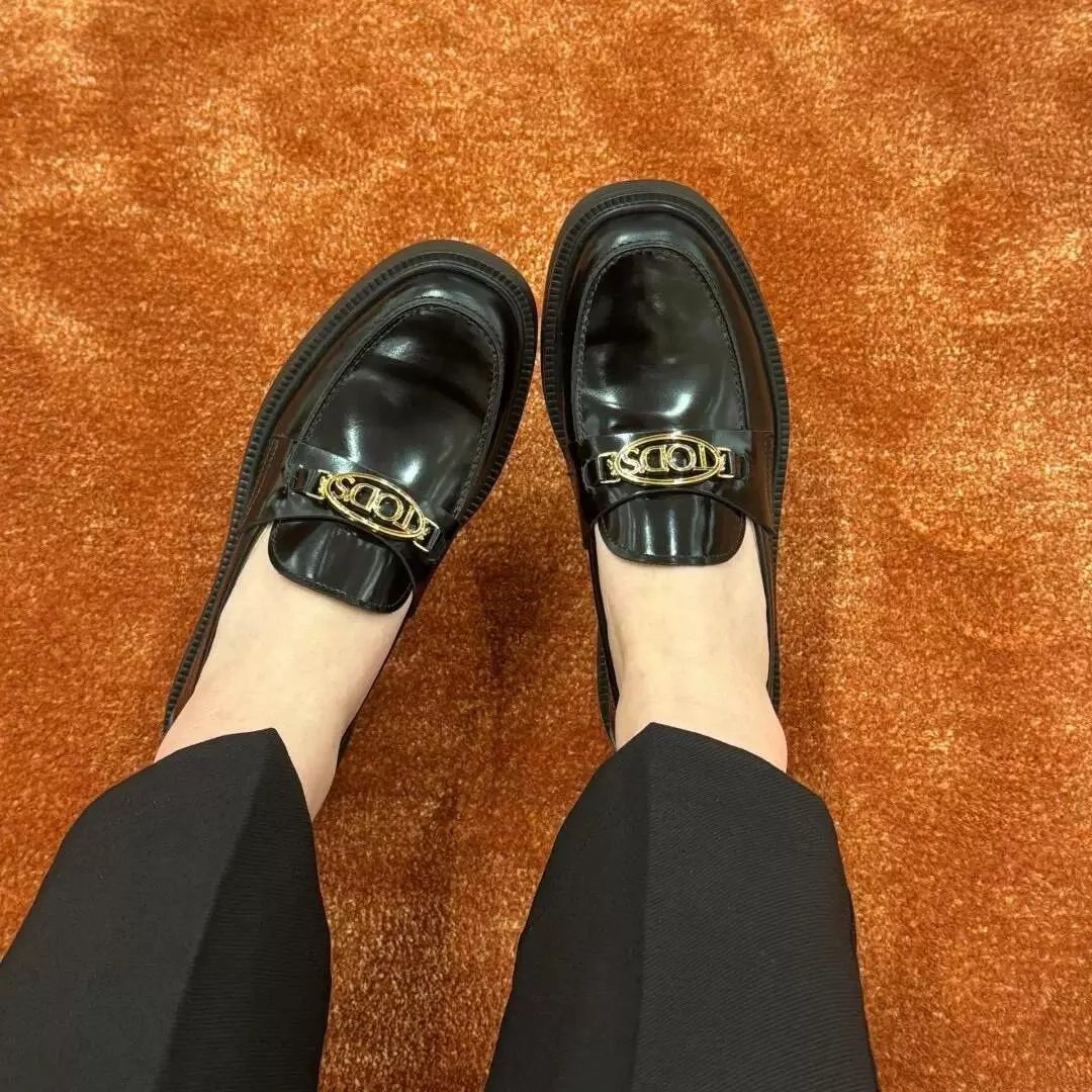 TODS 土豆絲 女士logo字母釦厚底樂福鞋 休閒鞋 黑色/棕色 35-39