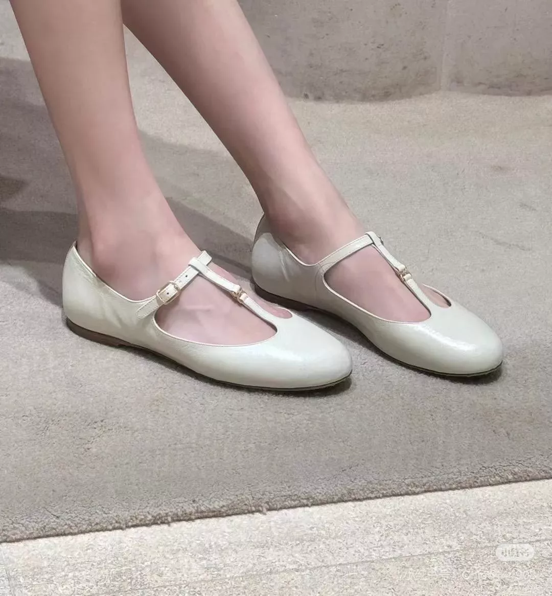 Chloe 克洛伊 T字帶瑪麗珍小皮鞋 平底女鞋 深櫻桃紅/米白色 35-39