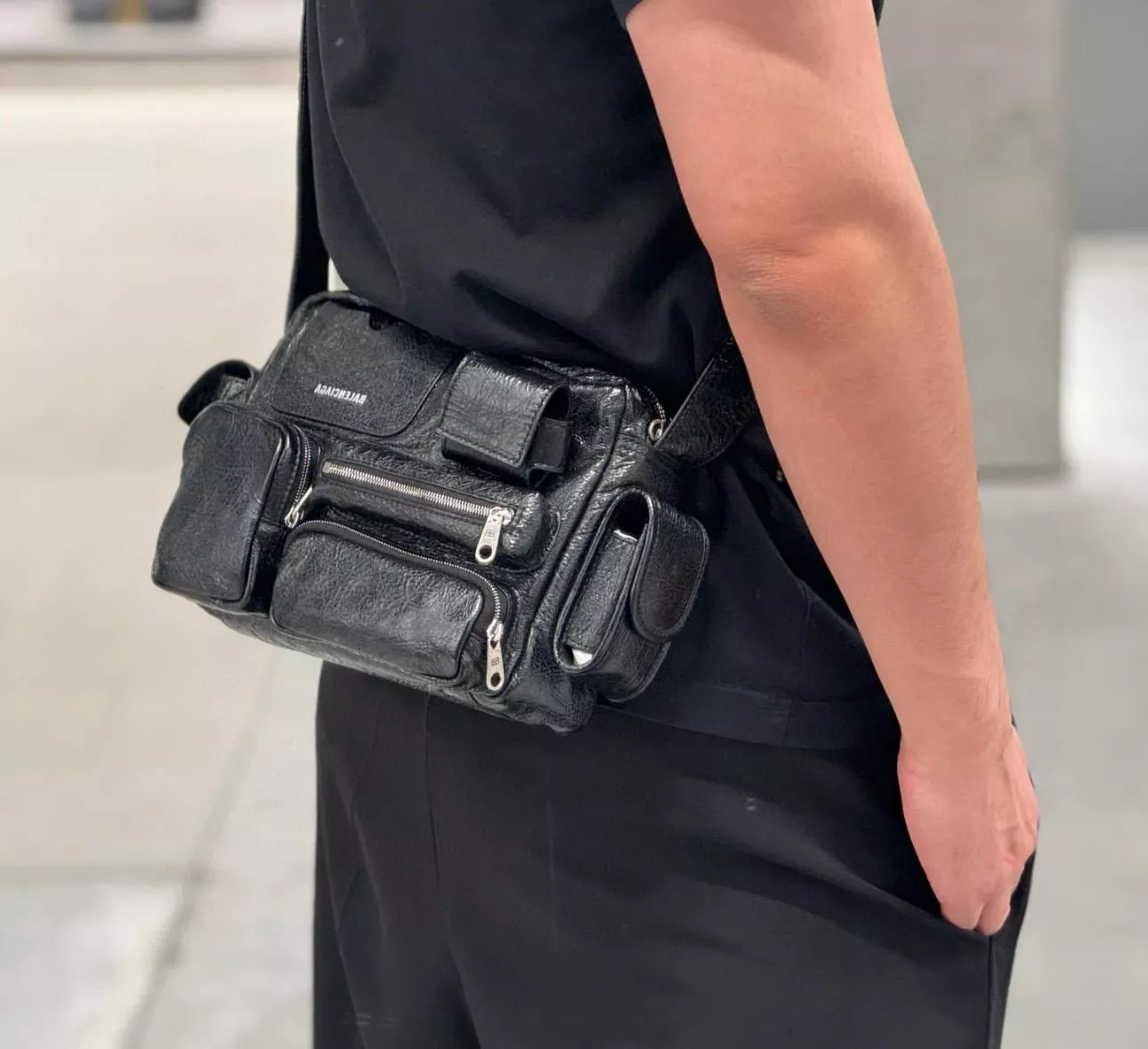Balenciaga superbusy camera bag 相機包 可斜挎 男包/女包 22cm