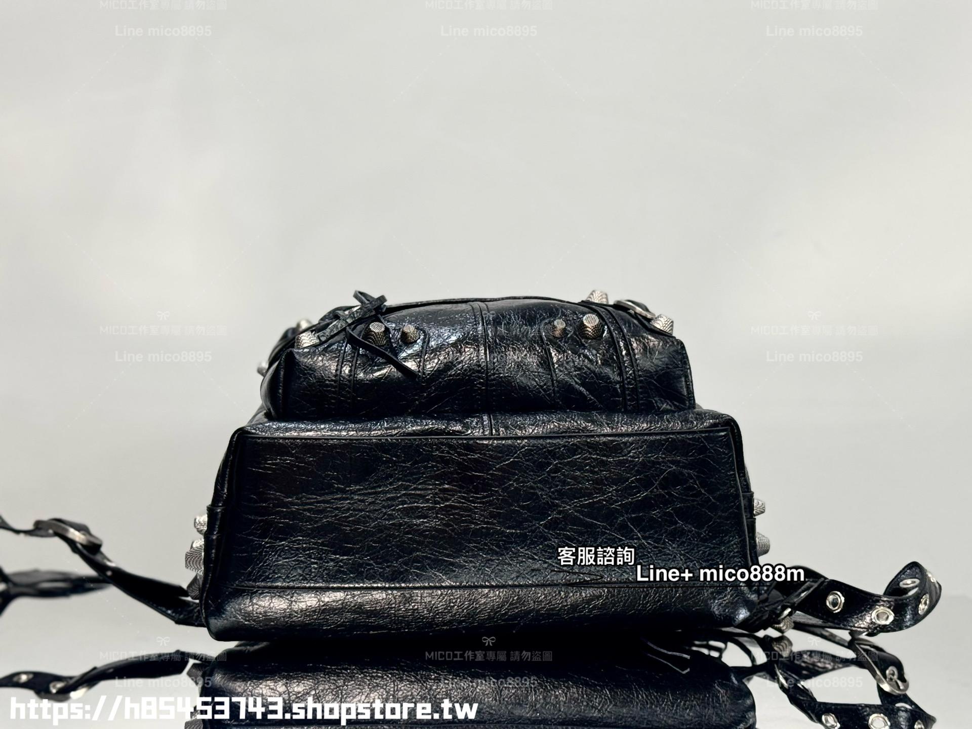 Balenciaga 巴黎世家 le cagole系列 爆裂羊皮卯釘書包/厚背包 35cm