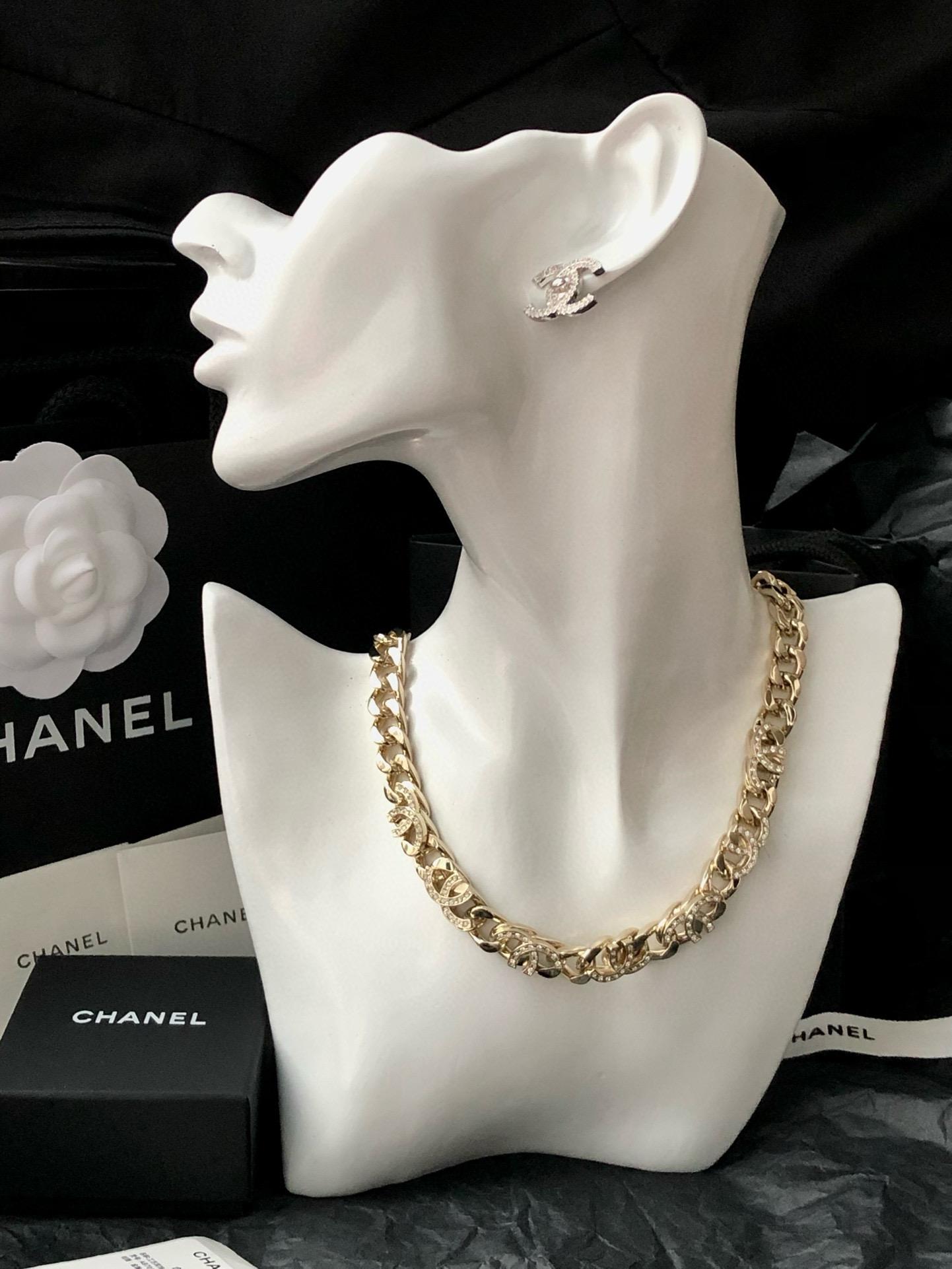 CHANEL 淡金色雙c立體半鑽項鍊 頸鏈Choker