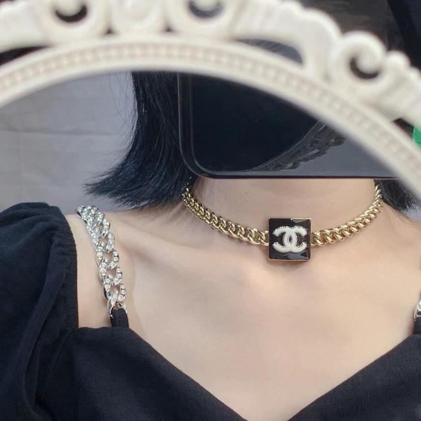 CHANEL 手工坊 黑白琺瑯方塊項鍊/Choker