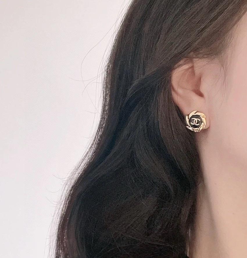 CHANEL 手工坊系列 復古Vintage金 金色山茶花/項鏈項圈/耳環
