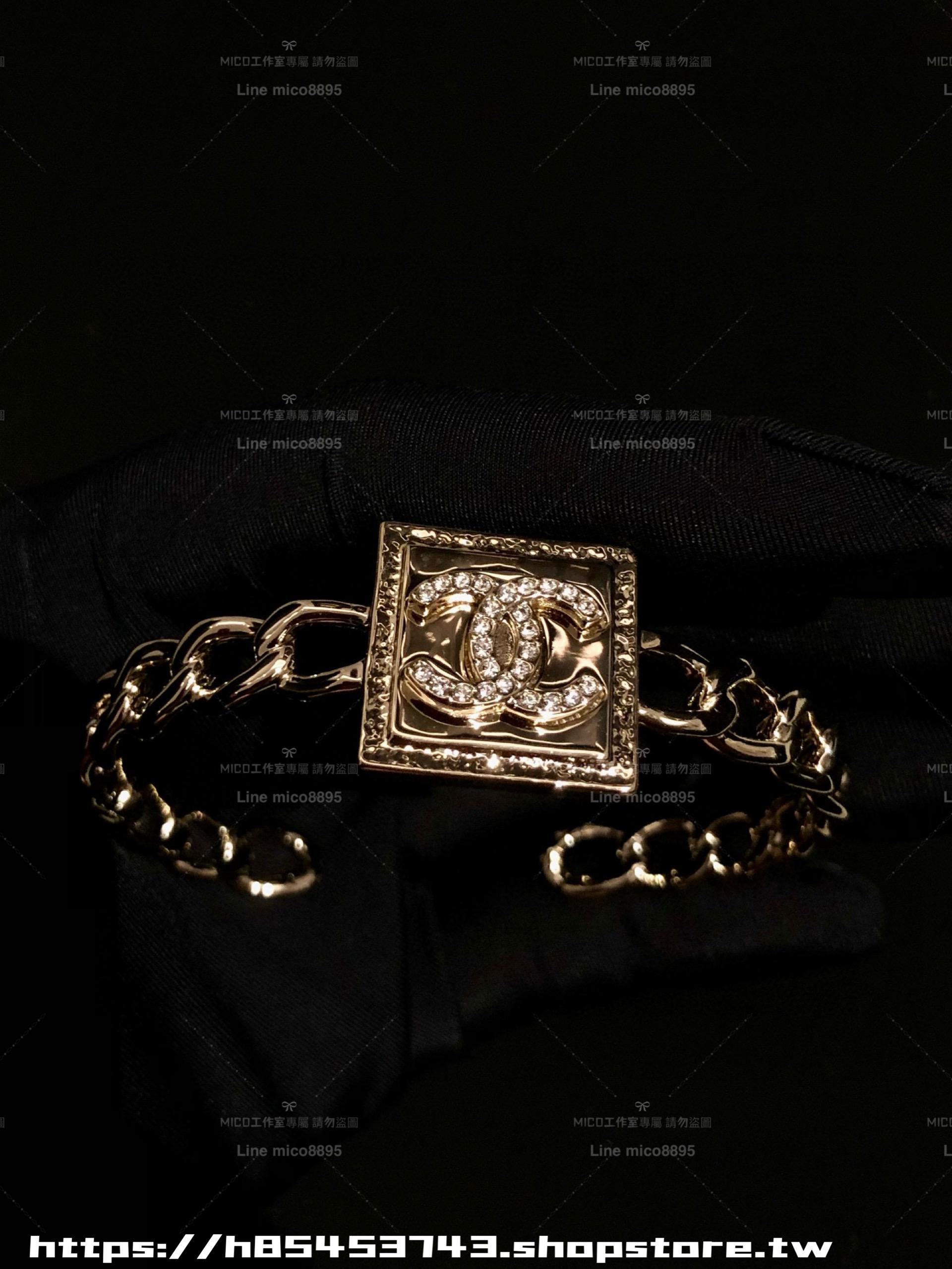 CHANEL 水鑽雙C金屬方塊手鐲