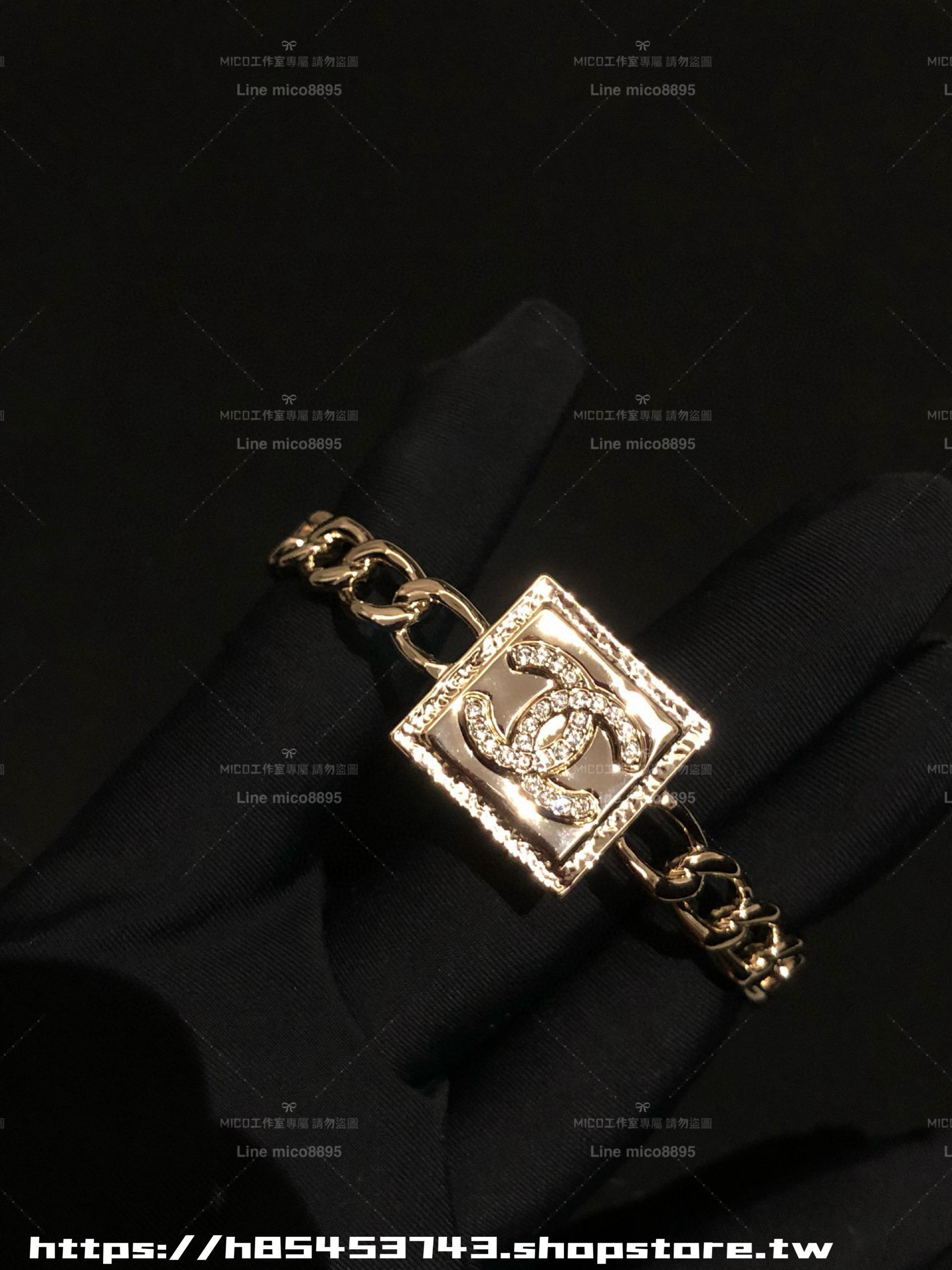 CHANEL 水鑽雙C金屬方塊手鐲