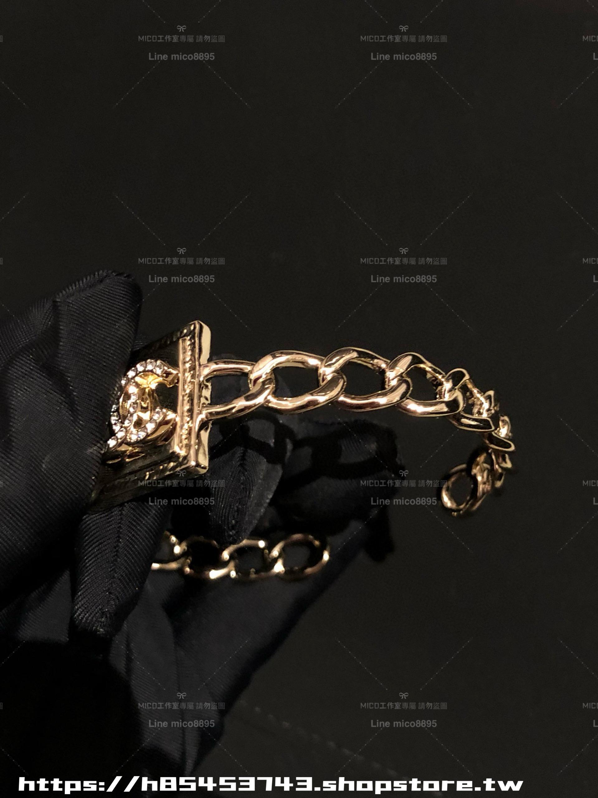 CHANEL 水鑽雙C金屬方塊手鐲