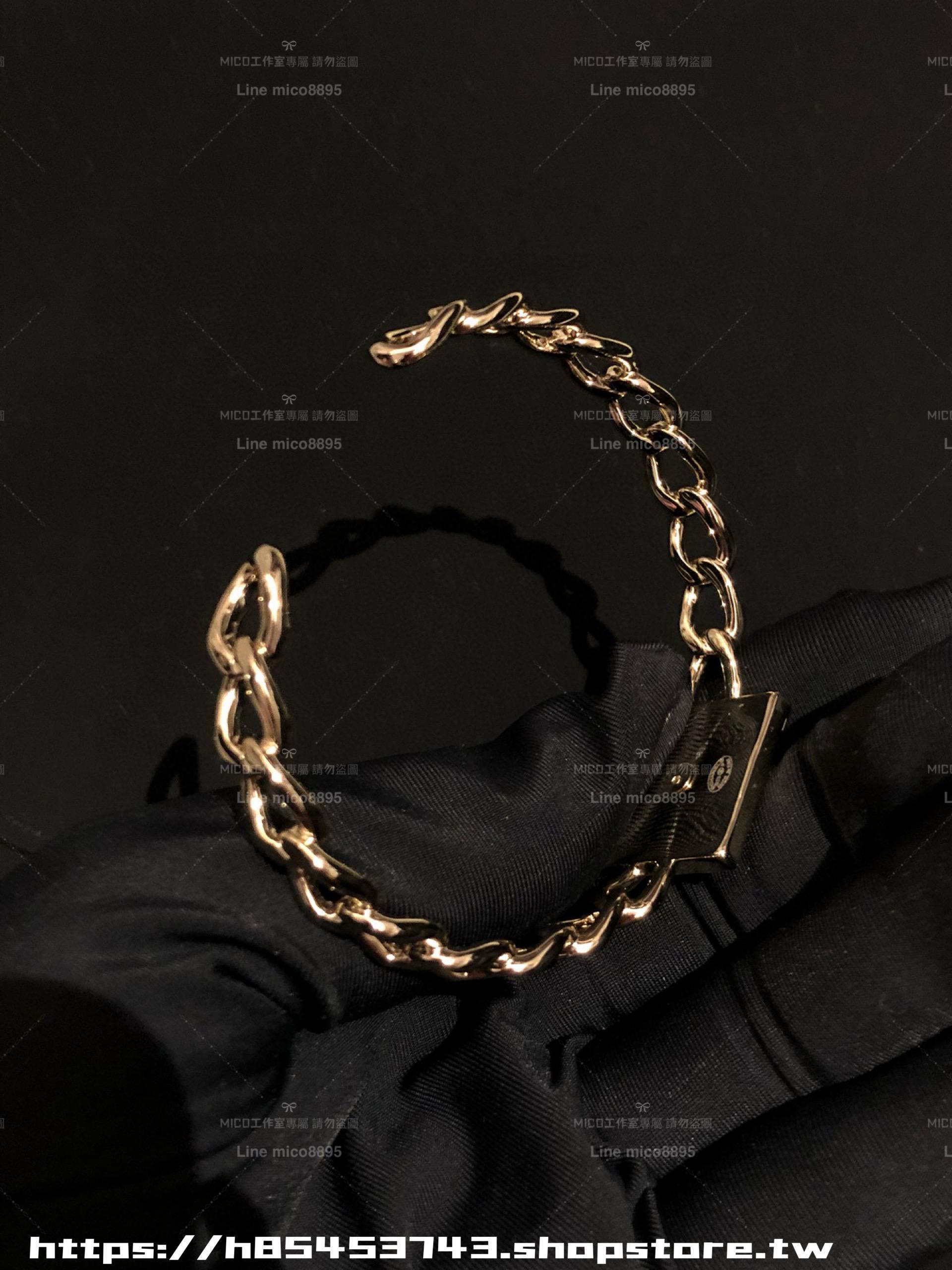 CHANEL 水鑽雙C金屬方塊手鐲