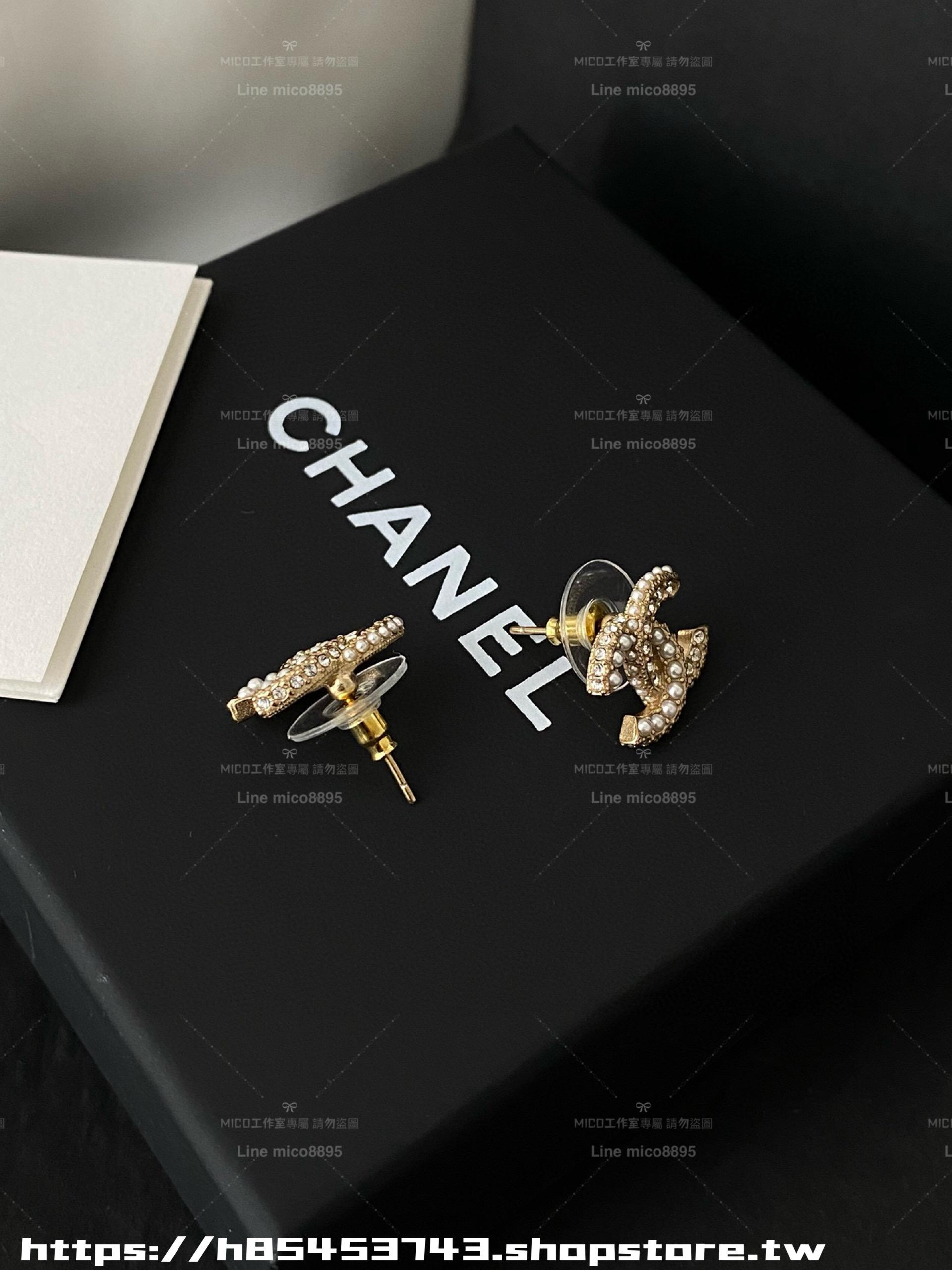 CHANEL 基礎佩戴款 小米珍珠水鑽耳釘/耳環