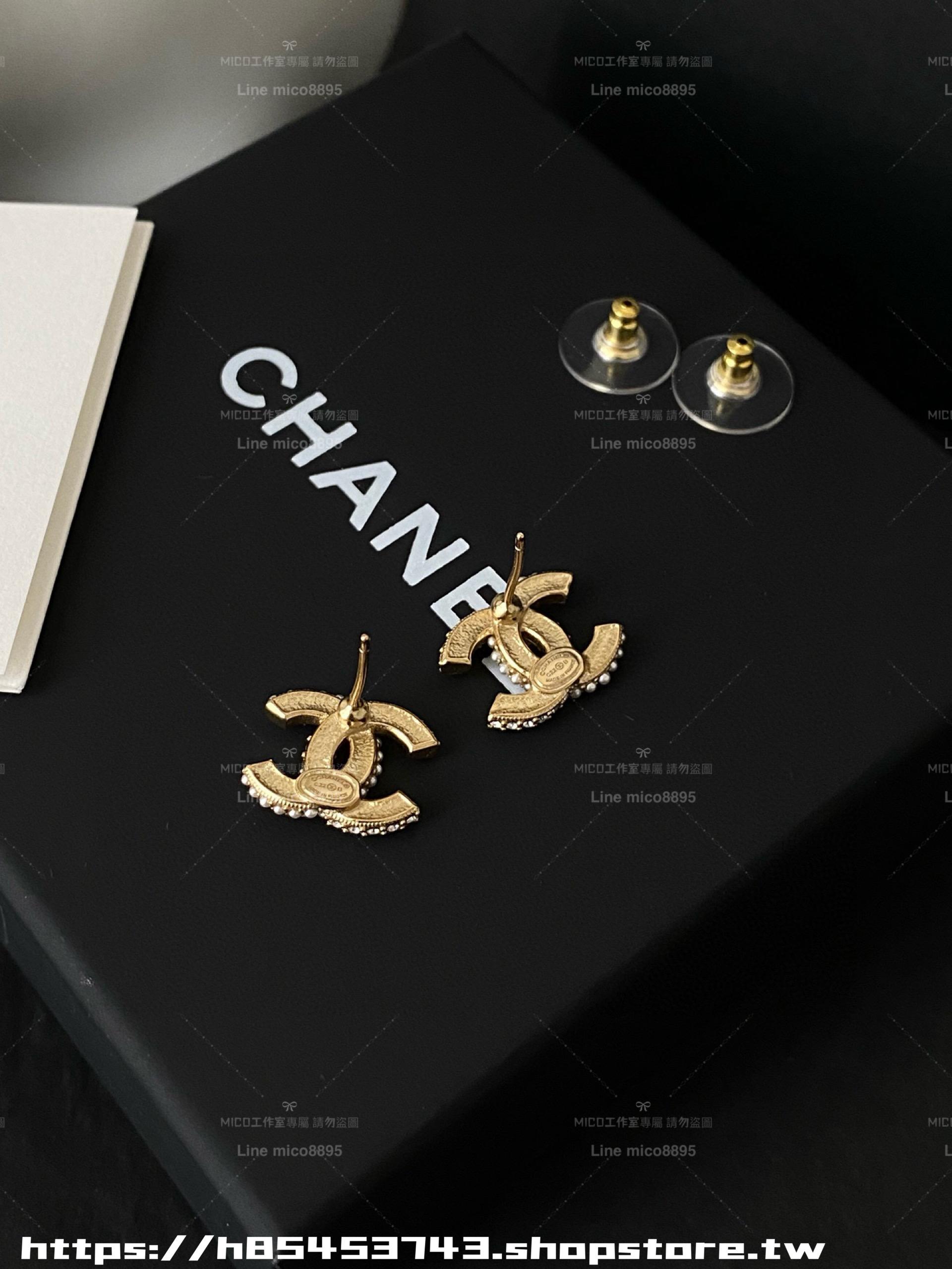 CHANEL 基礎佩戴款 小米珍珠水鑽耳釘/耳環