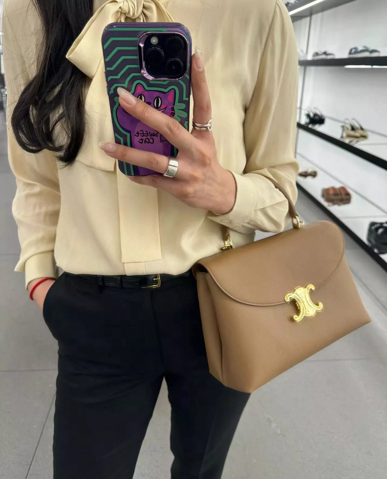 CELINE 大號 NiNo 可背可拎的學院派 25cm 四個色