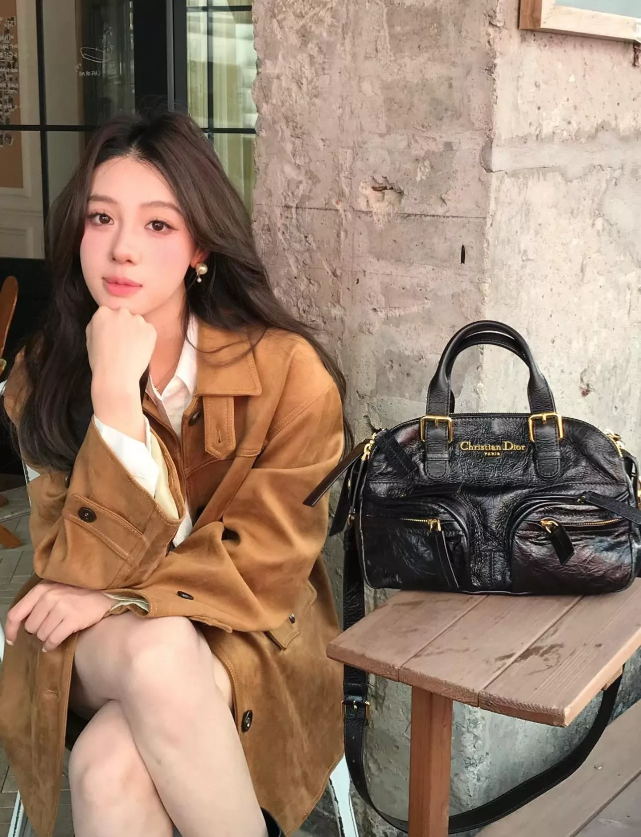 Dior 小碼 Grand Tour 保齡球手袋 28cm 黑色皺紋小牛皮 機車包