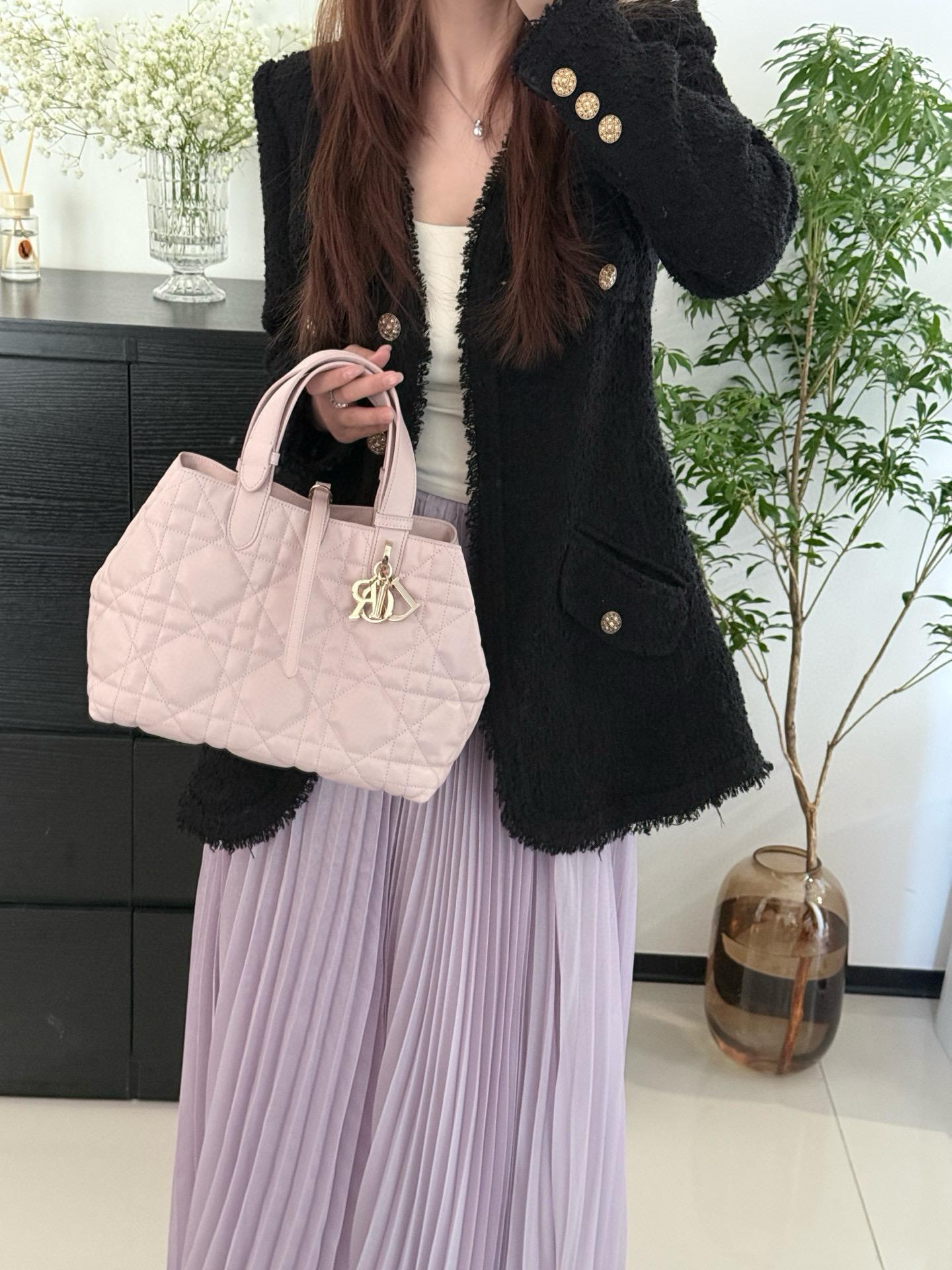 Dior 櫻花粉/中號 Toujours 手提購物袋 28cm