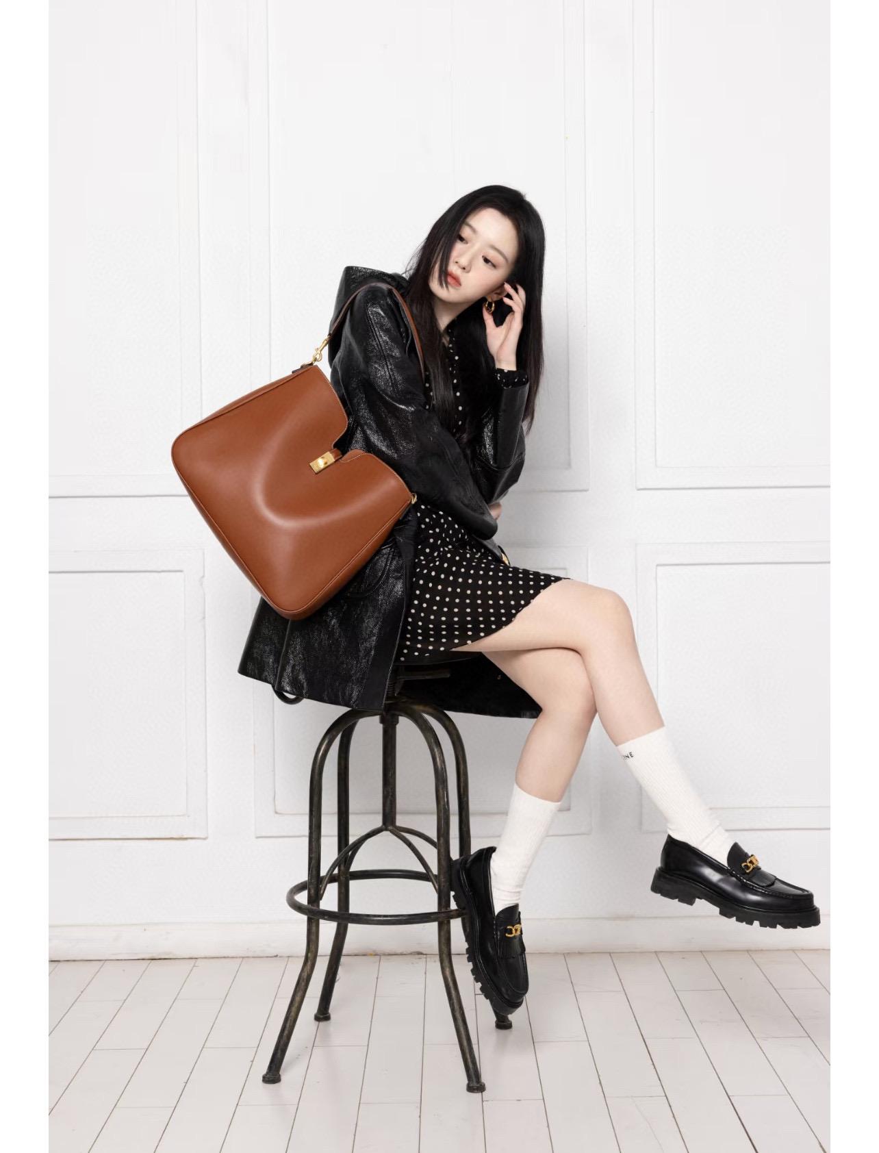 CELINE 中號 光滑牛皮革 16 Soft 購物包/肩背包 36cm