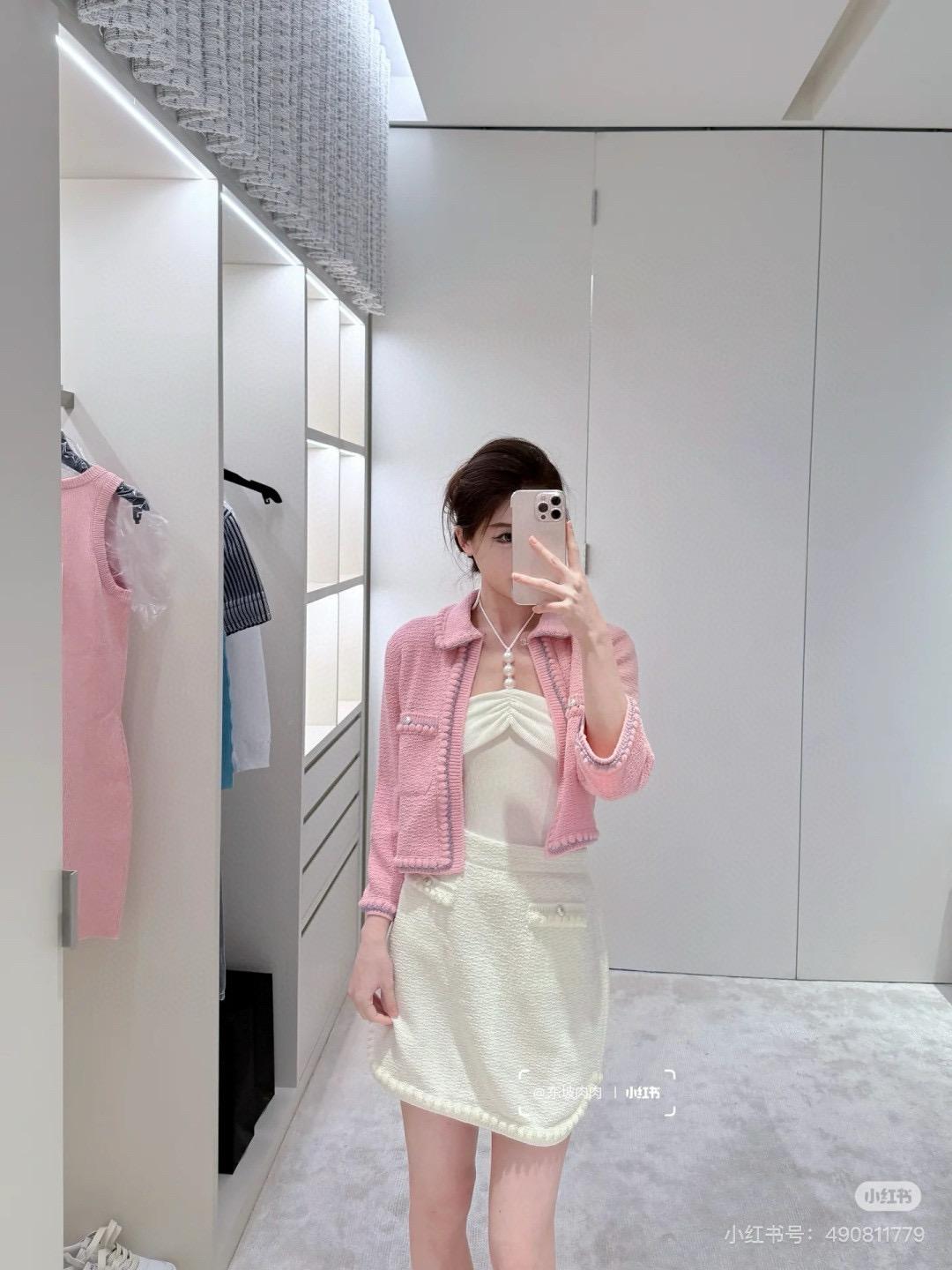 CHANEL | 25P早春款翻領開衫/外套 粉色/白色