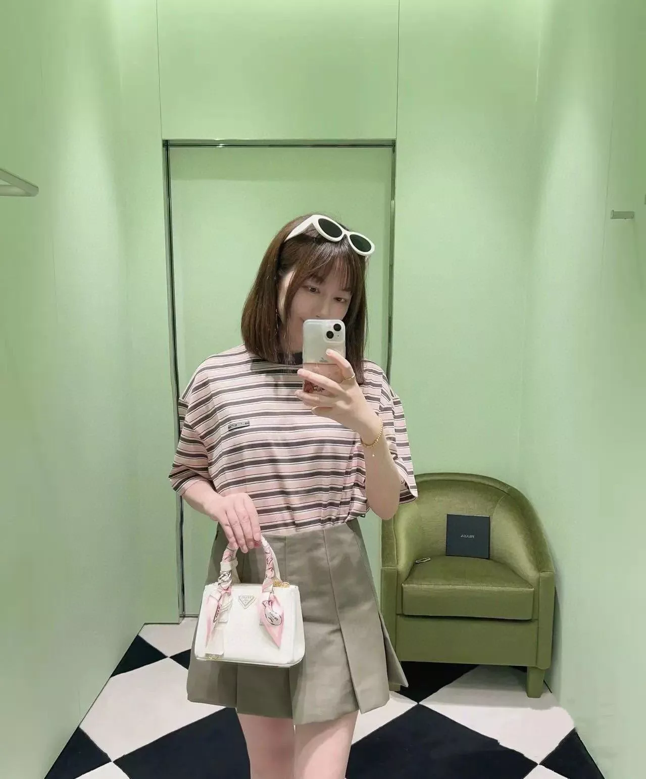 PRADA 25早春 粉x咖 基礎款條紋短袖上衣