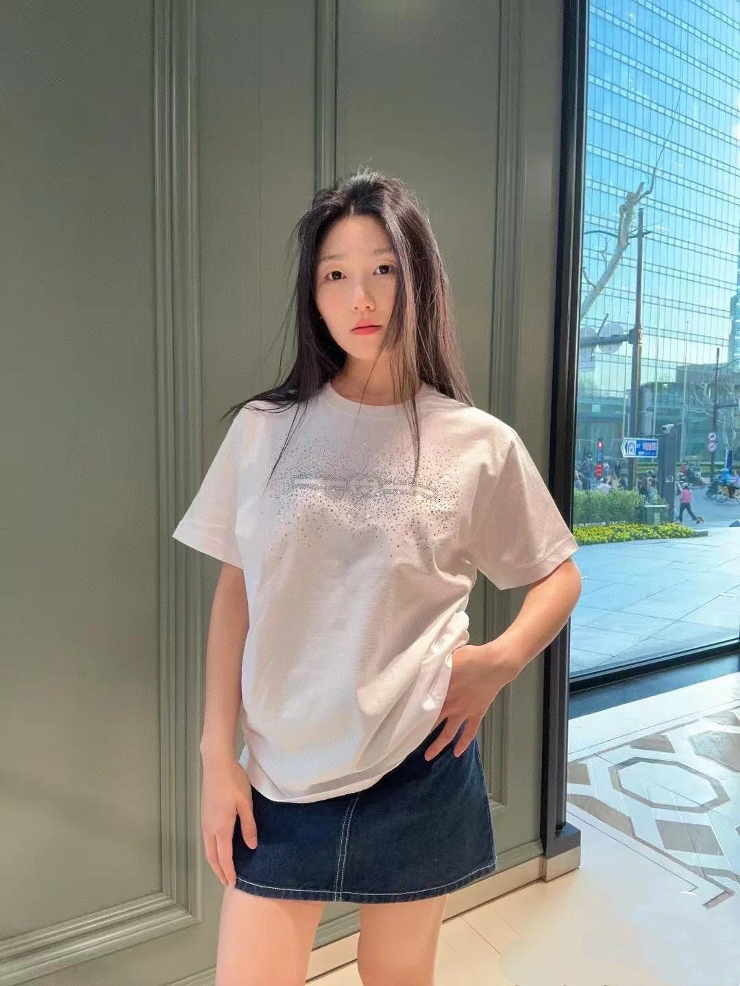 Gucci 古馳 25 早春基礎款 燙鑽字母白色素T短袖