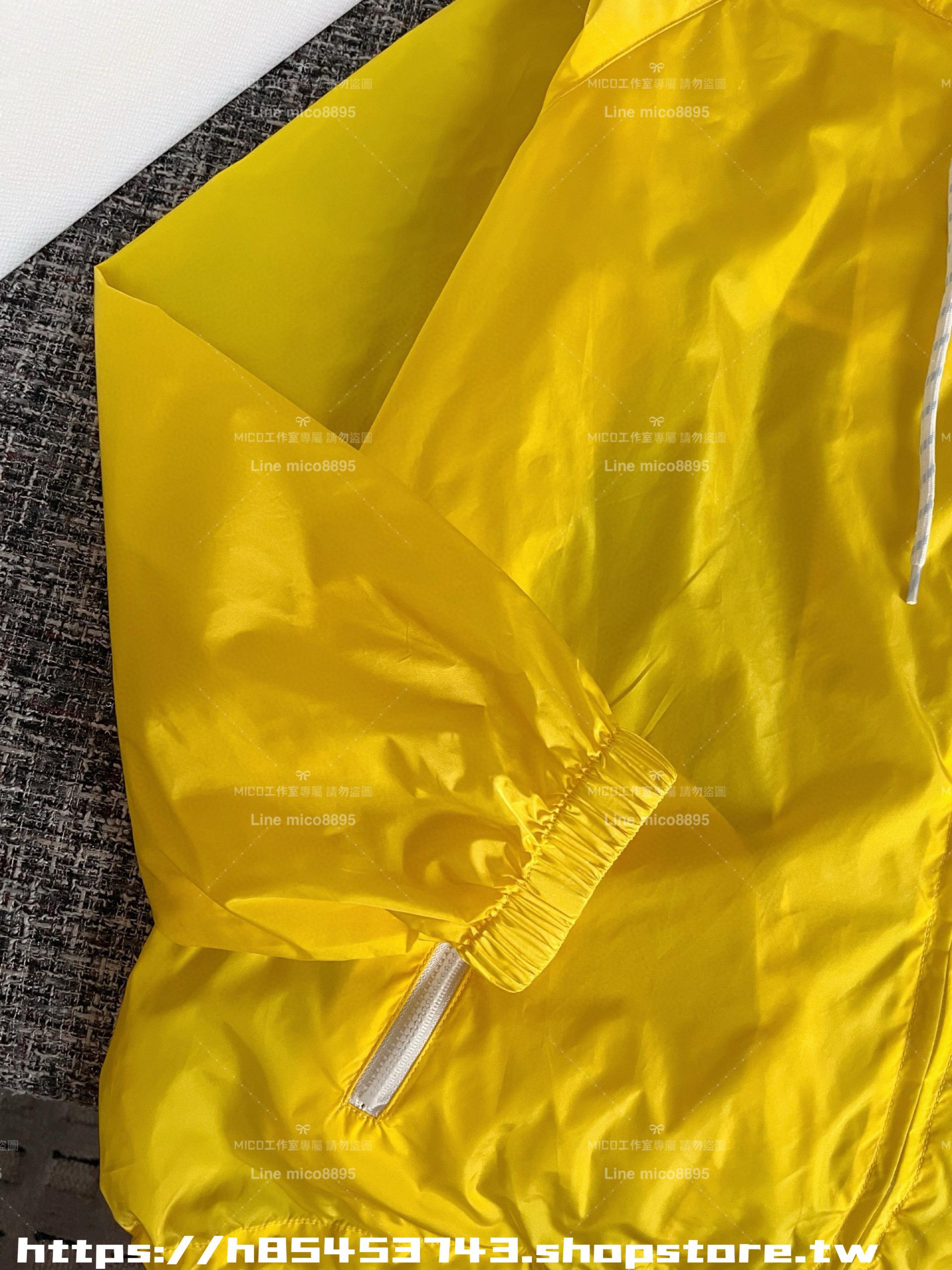 PRADA 25早春 亮黃色尼龍防曬連帽外套