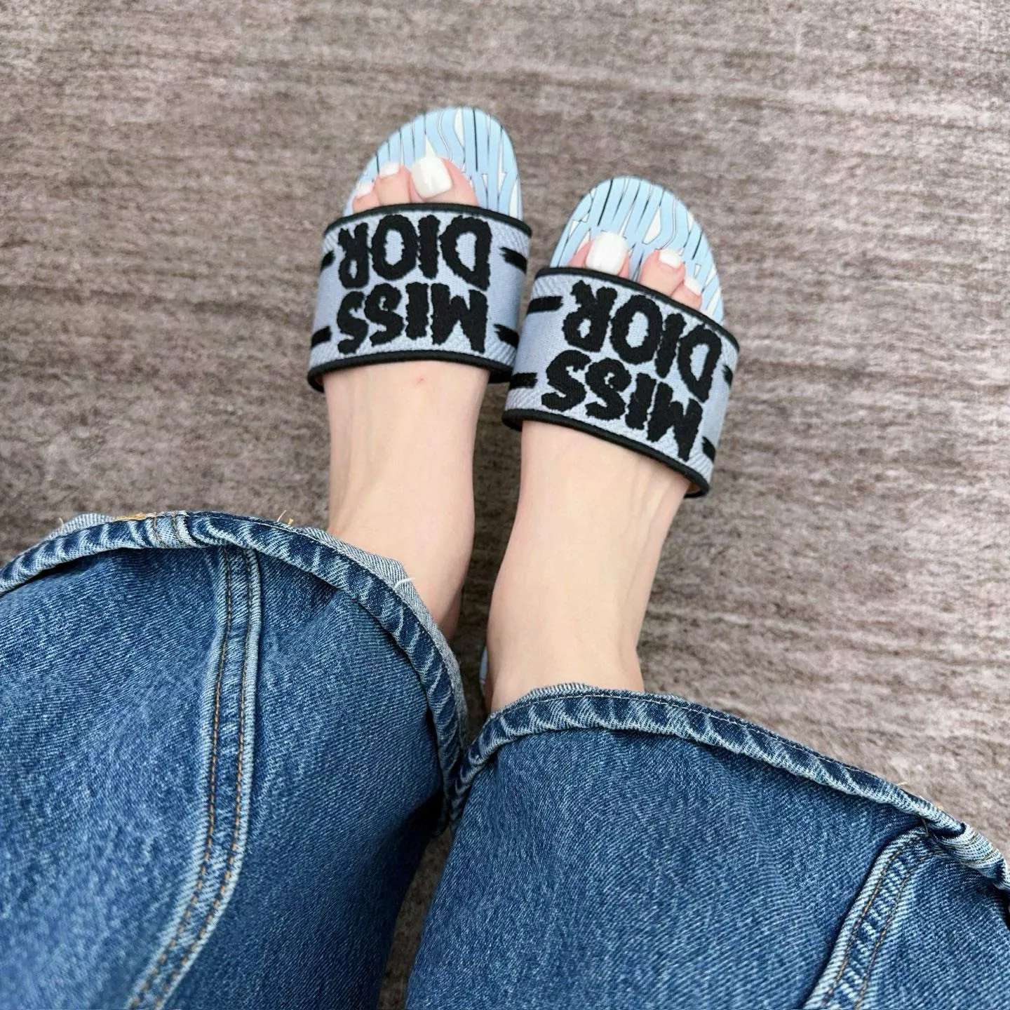 DIOR miss dior系列刺繡平底拖鞋 四個色 35-41