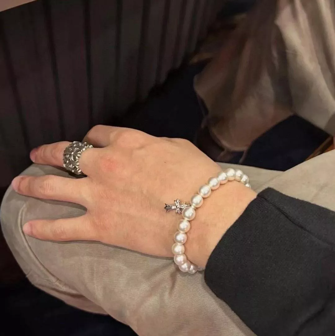 𝐶ℎ𝑟𝑜𝑚𝑒 𝐻𝑒𝑎𝑟𝑡𝑠✖️mikimoto 聯名系列【珍珠十字吊墜手鏈】・高訂珍珠 X 工藝銀鍍金設計