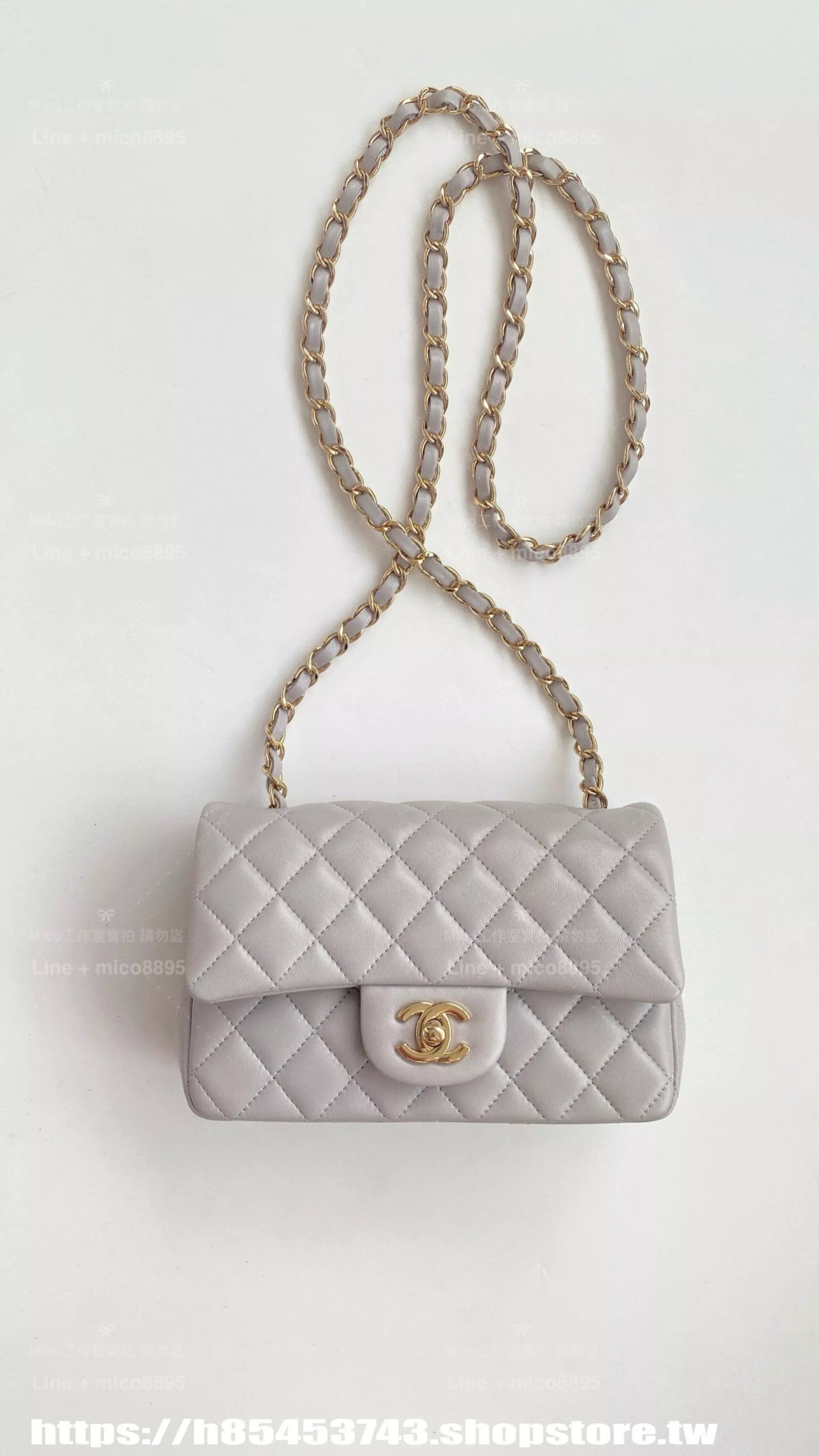 CF Mini Flap 20cm｜灰羔羊皮・香檳金扣鏈條