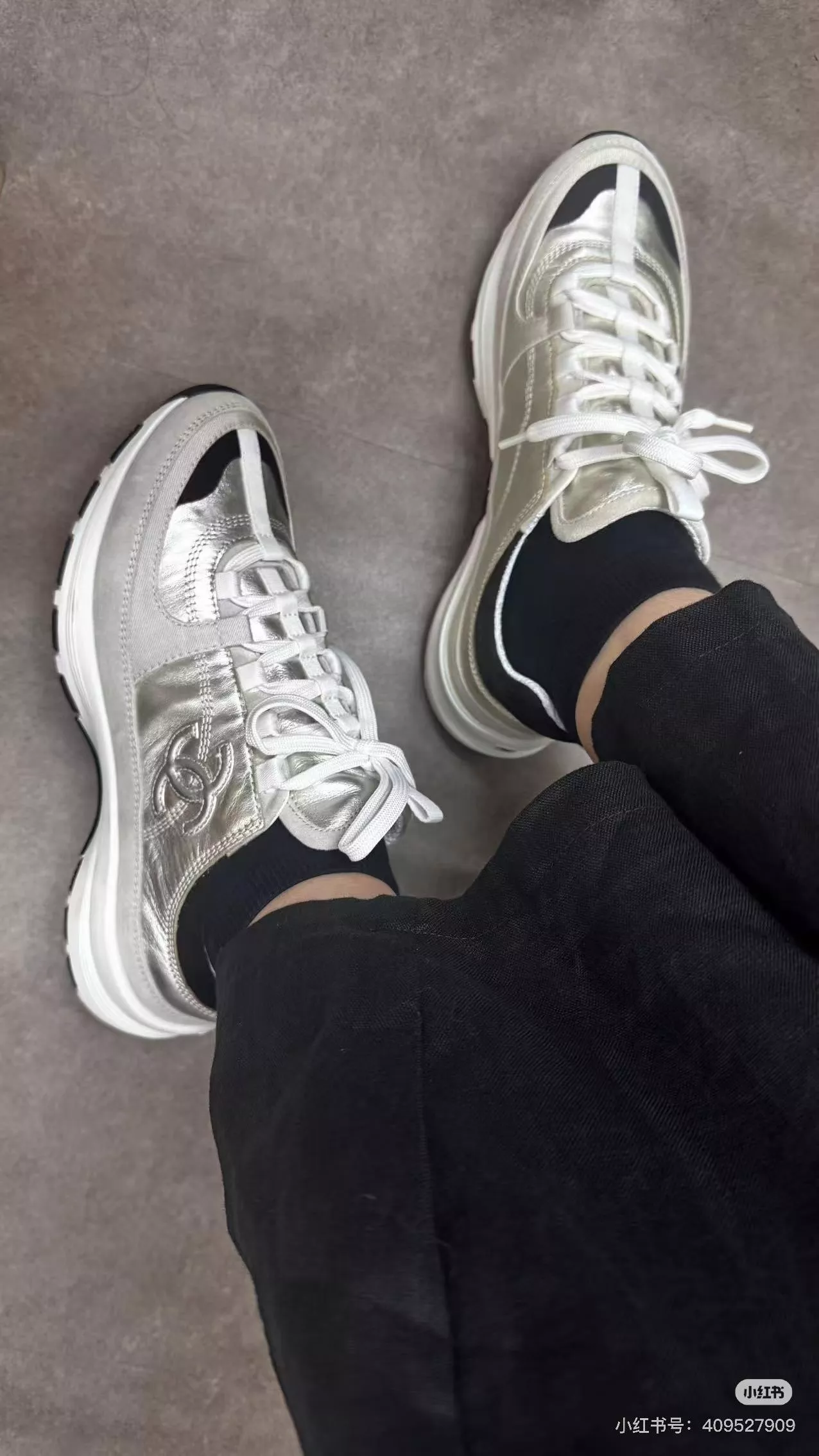 CHANEL | 25A 銀色 小厚底運動鞋・羊皮拼接・輕量舒適休閒鞋 35-40