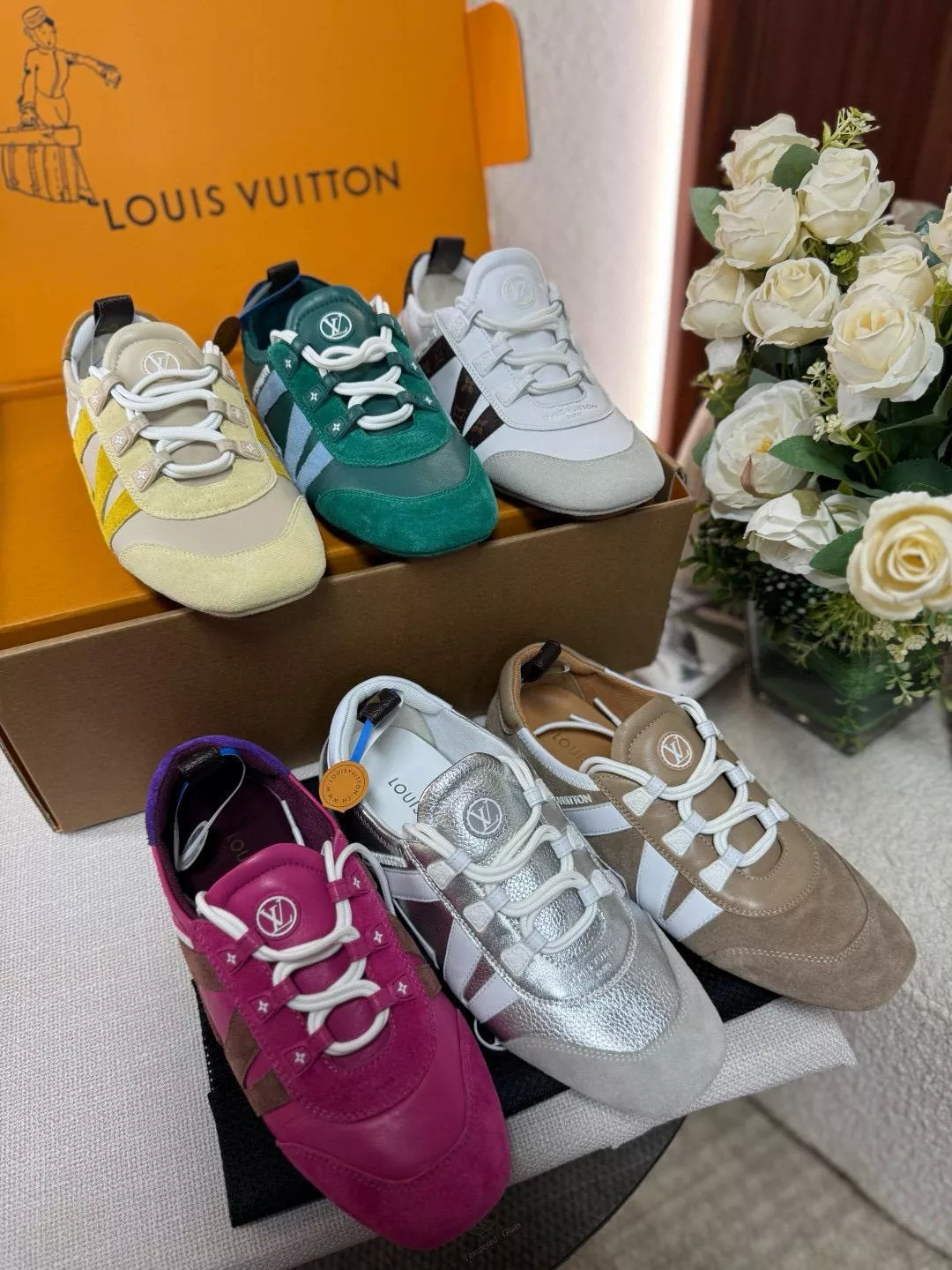 LV 芭蕾感運動鞋・復古拼接撞色設計・羊皮柔軟版型 六個色