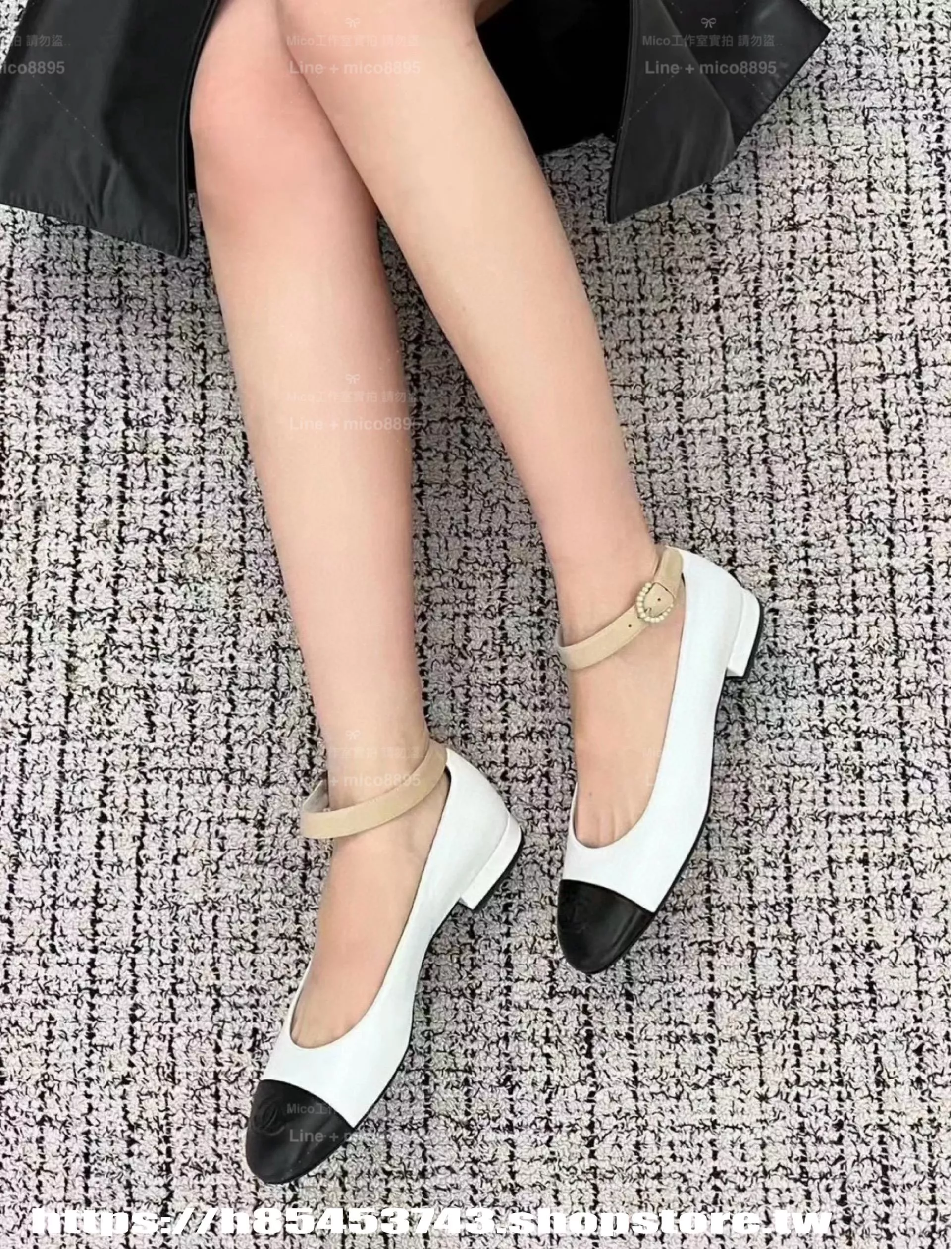 CHANEL | 23A 珍珠扣瑪麗風低跟鞋・撞色腳環款・小羊皮設計