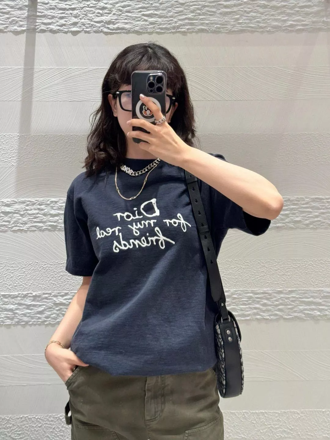 DIOR  深藍 For My Real Friends鎖鏈刺繡短T｜藝術聯名款｜燒花水洗質感設計