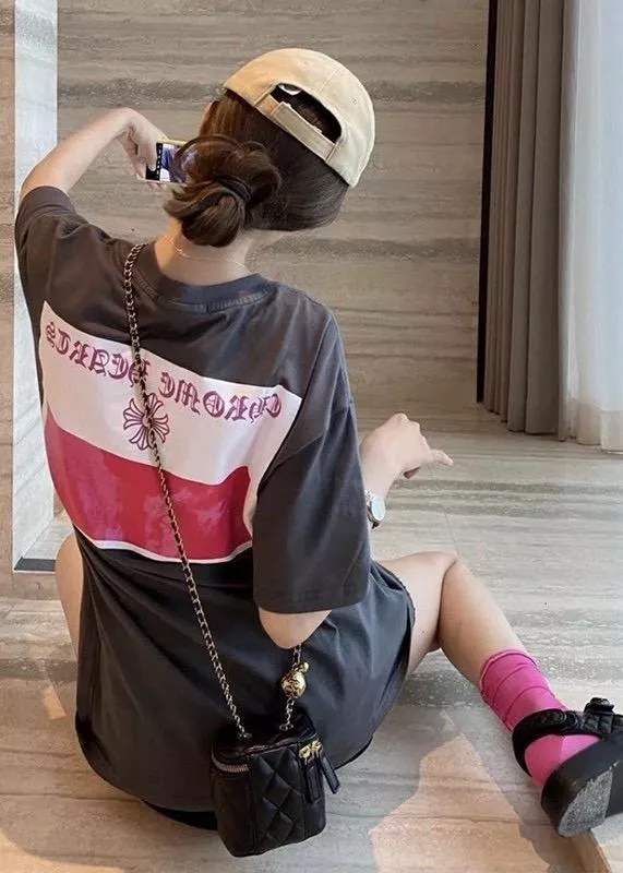 克羅心 灰粉馬蹄圖紋Tee・重磅純棉・街頭印花限定款