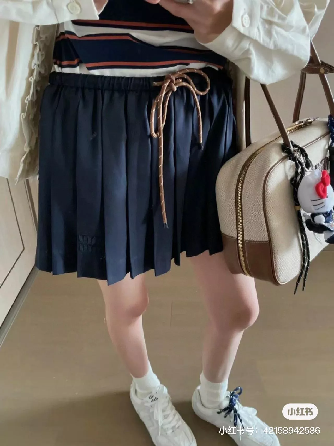 MIU MIU 麻繩百褶裙｜文藝少女復古穿搭｜可甜可鹽必入短裙
