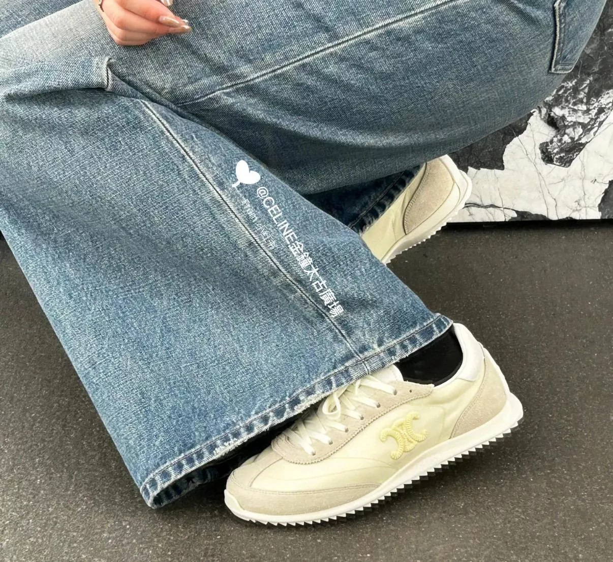 Celine 經典休閒運動鞋  米色x灰色配色 百搭跑鞋風格 35-40碼
