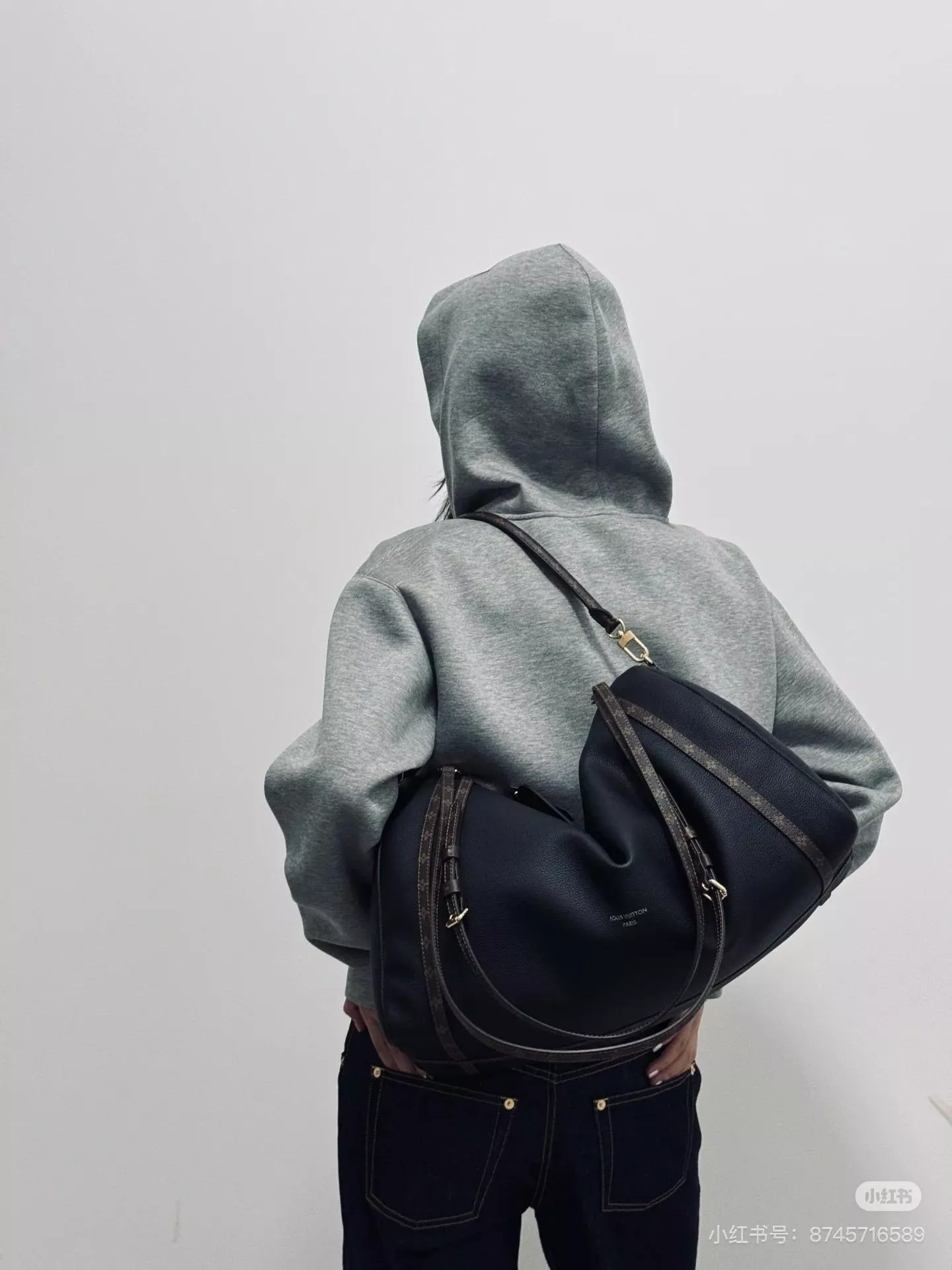 【EXPRESS大號旅行包｜黑色 M26037】容量大／經典百搭／旅行通勤必備